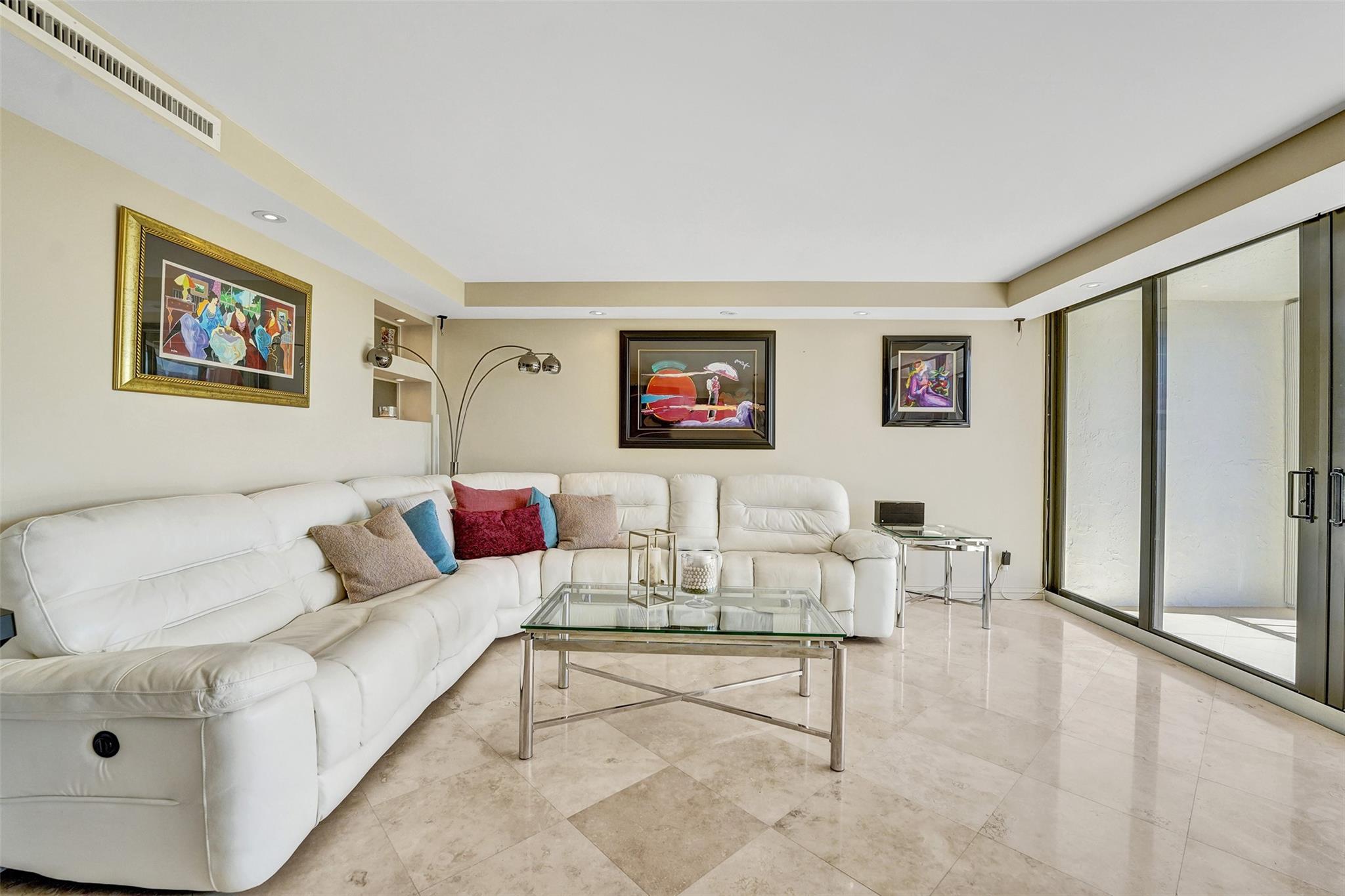 936 Intracoastal Dr 11C