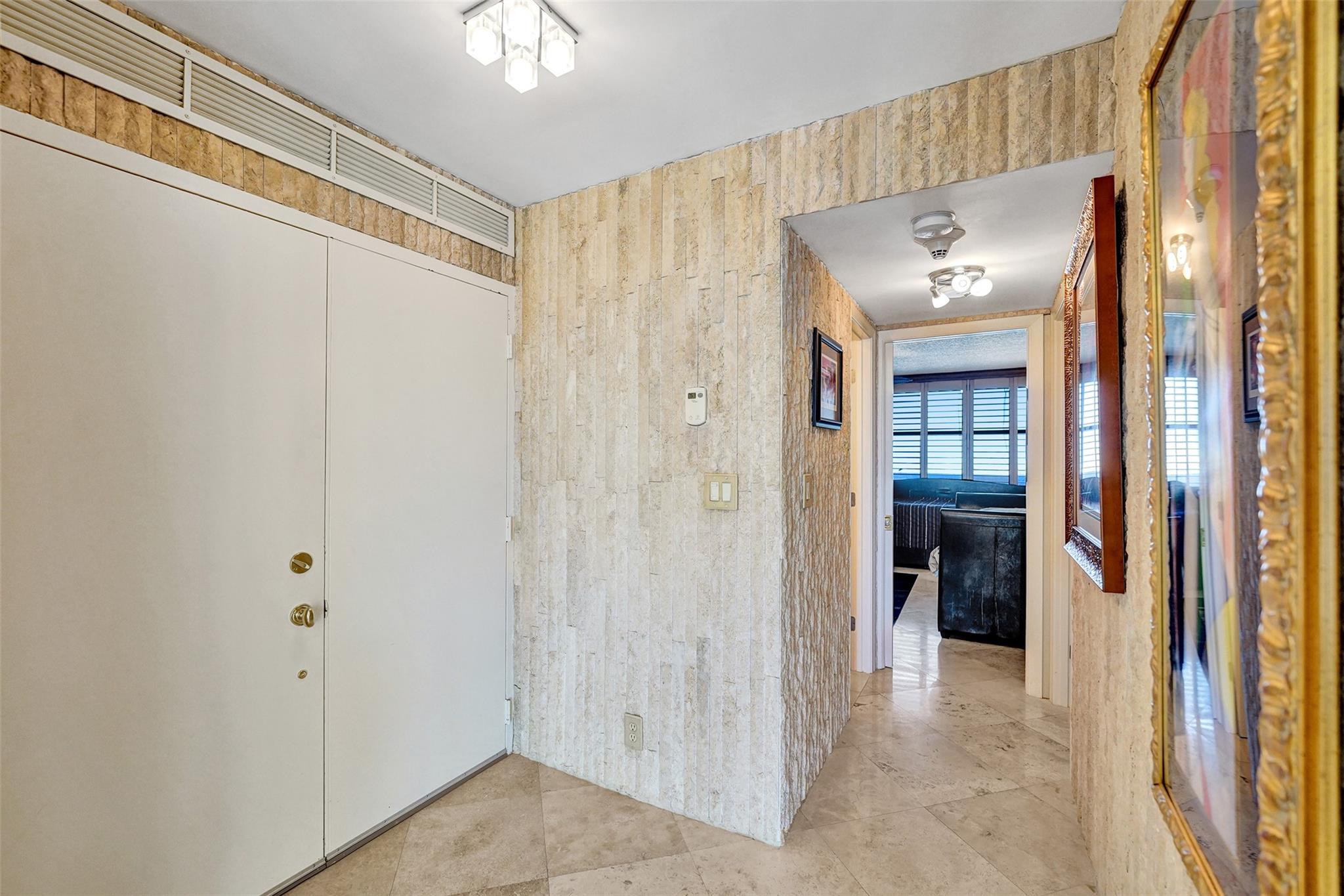 936 Intracoastal Dr 11C