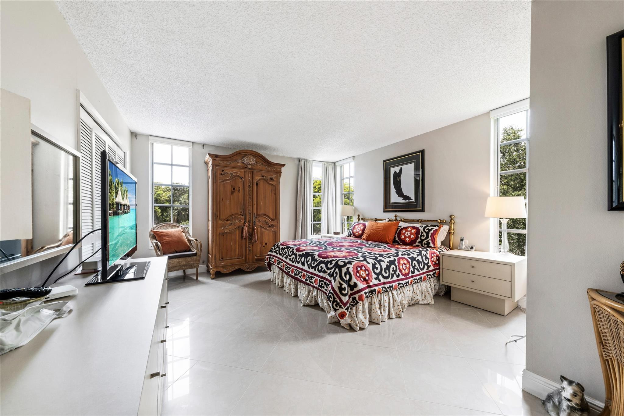 3960 Oaks Clubhouse Dr 312