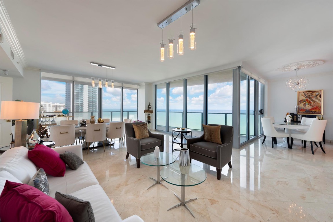 3101 S Ocean Dr 2201