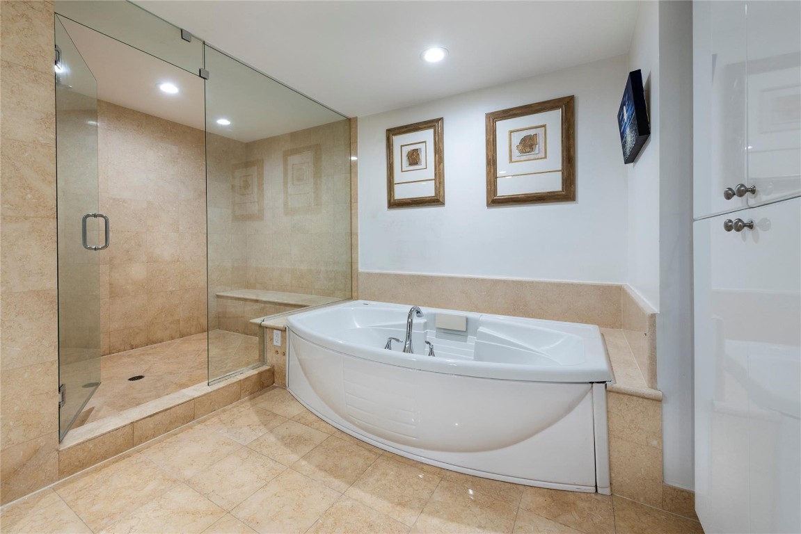 3101 S Ocean Dr 2201