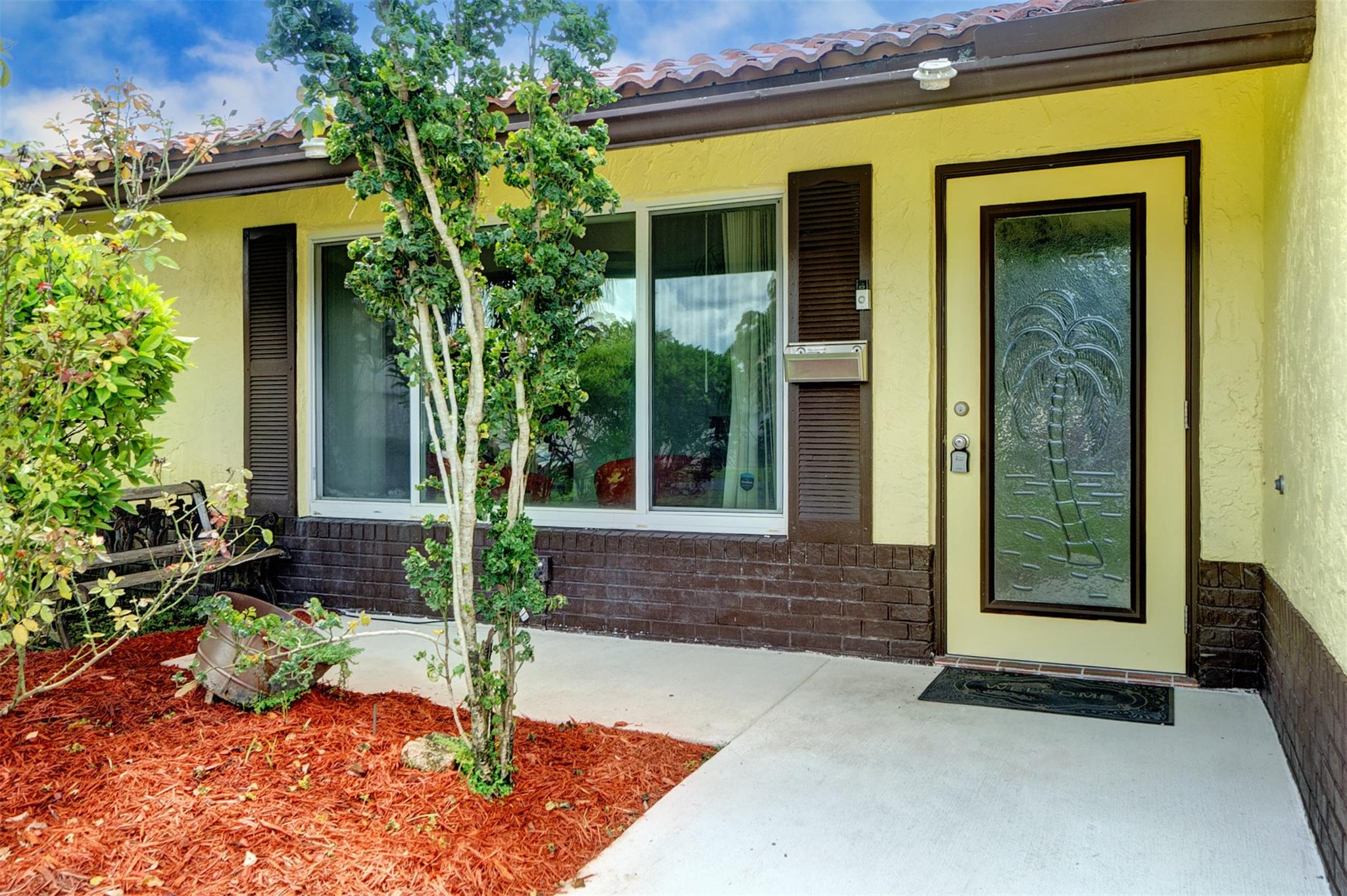 3931 NW 108th Ave