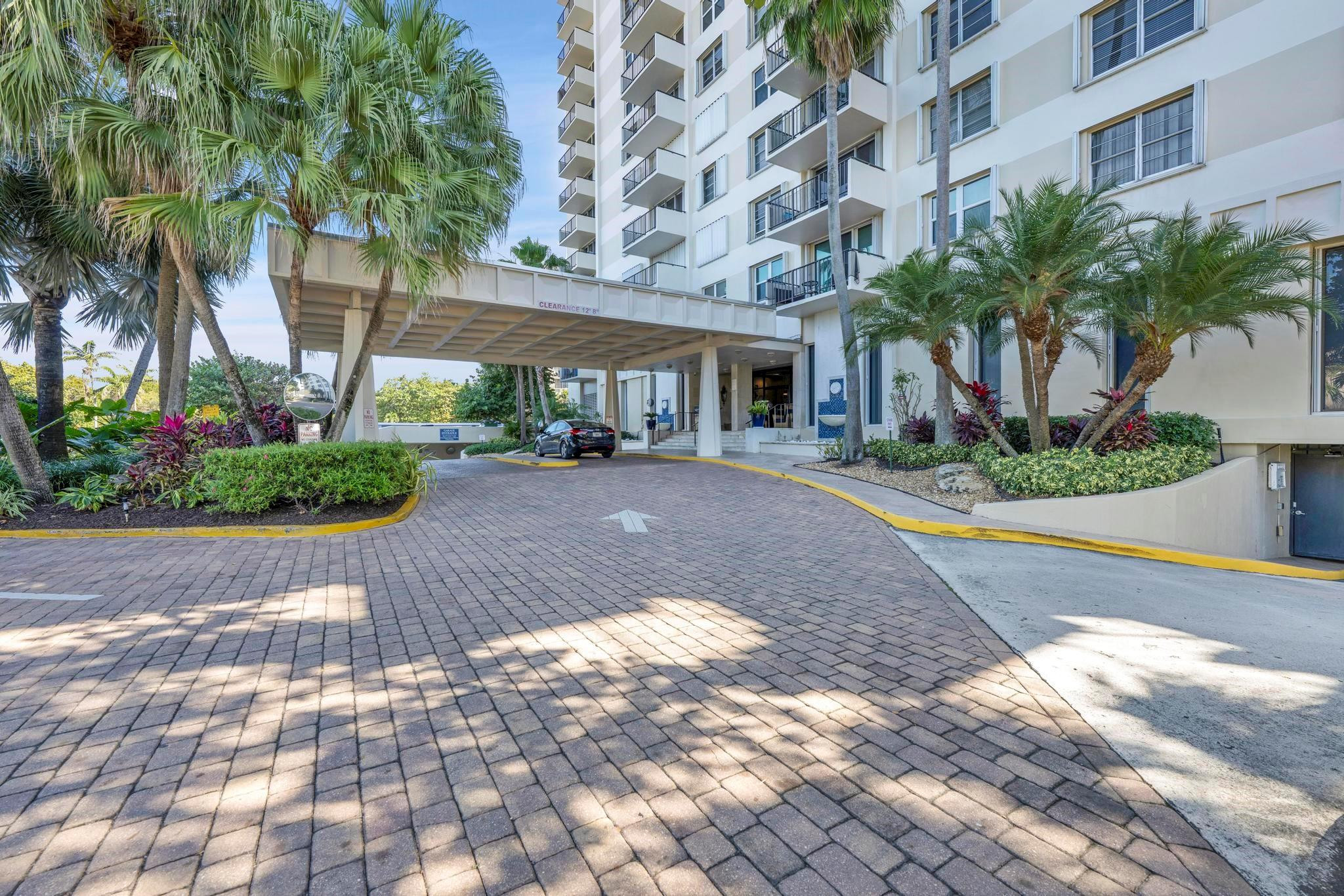 1900 S Ocean Blvd 6S