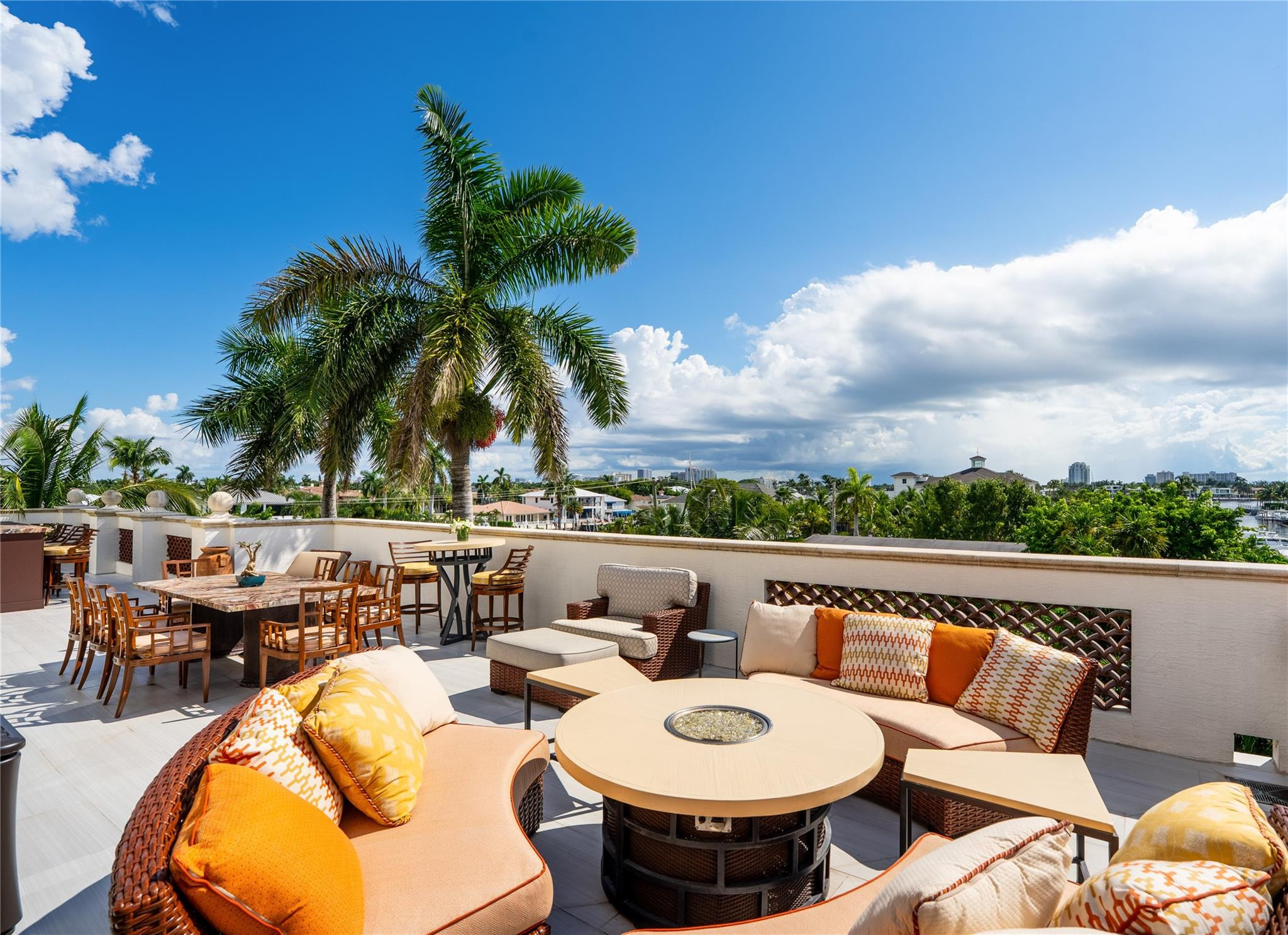 1532 SE 12th St PH-1