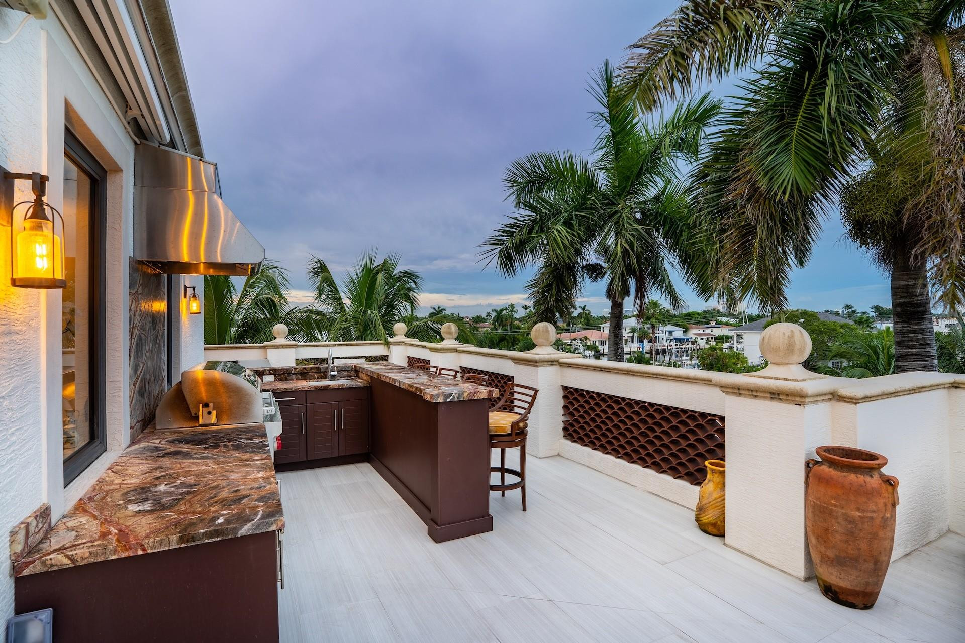 1532 SE 12th St PH-1