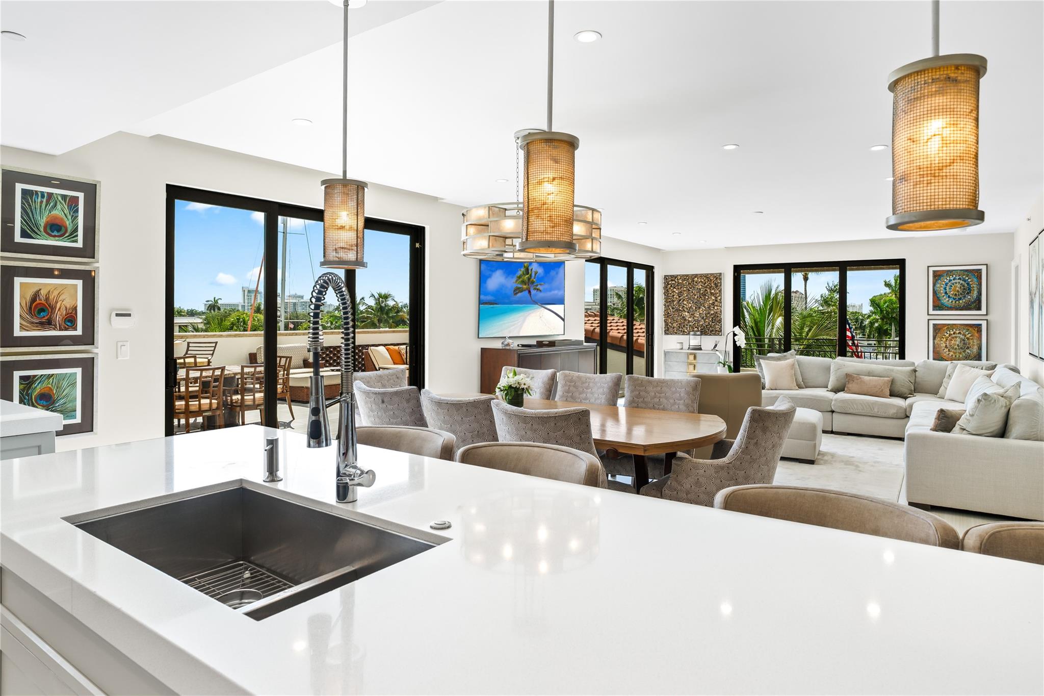 1532 SE 12th St PH-1