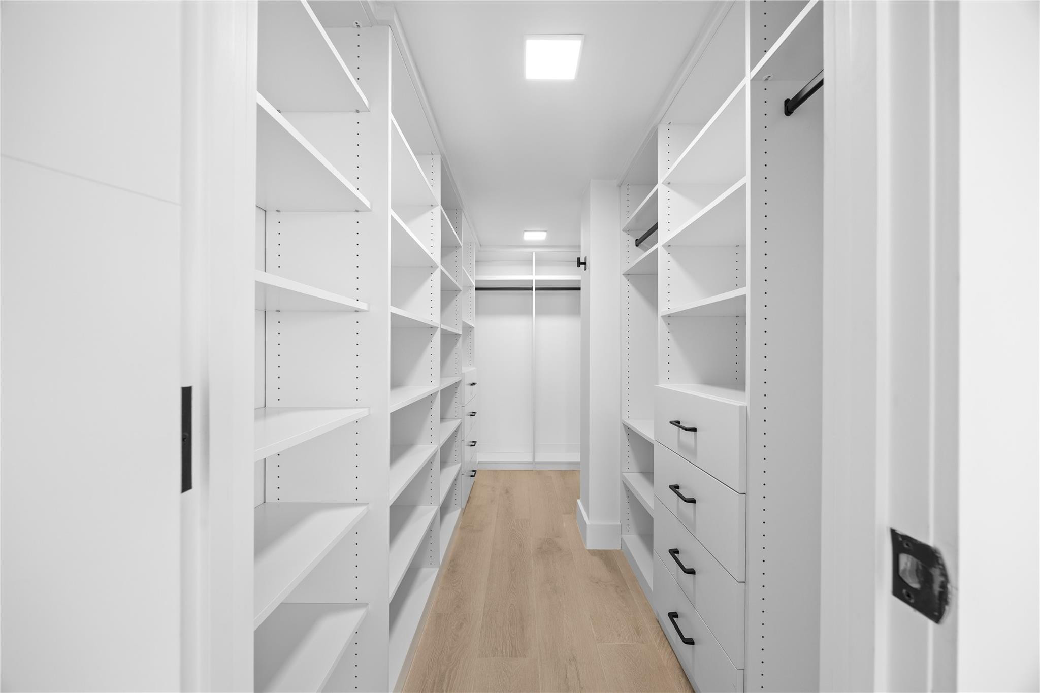 4800 E Bayview Dr 901