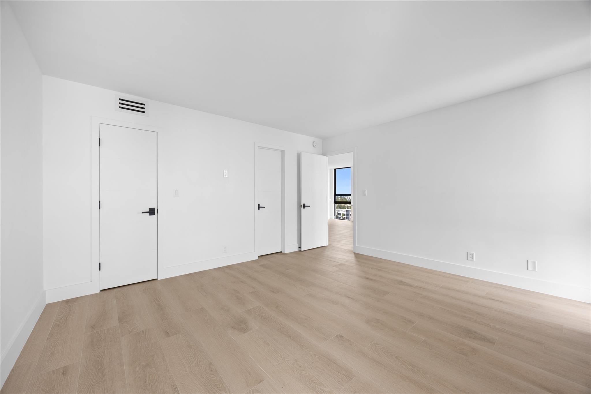 4800 E Bayview Dr 901