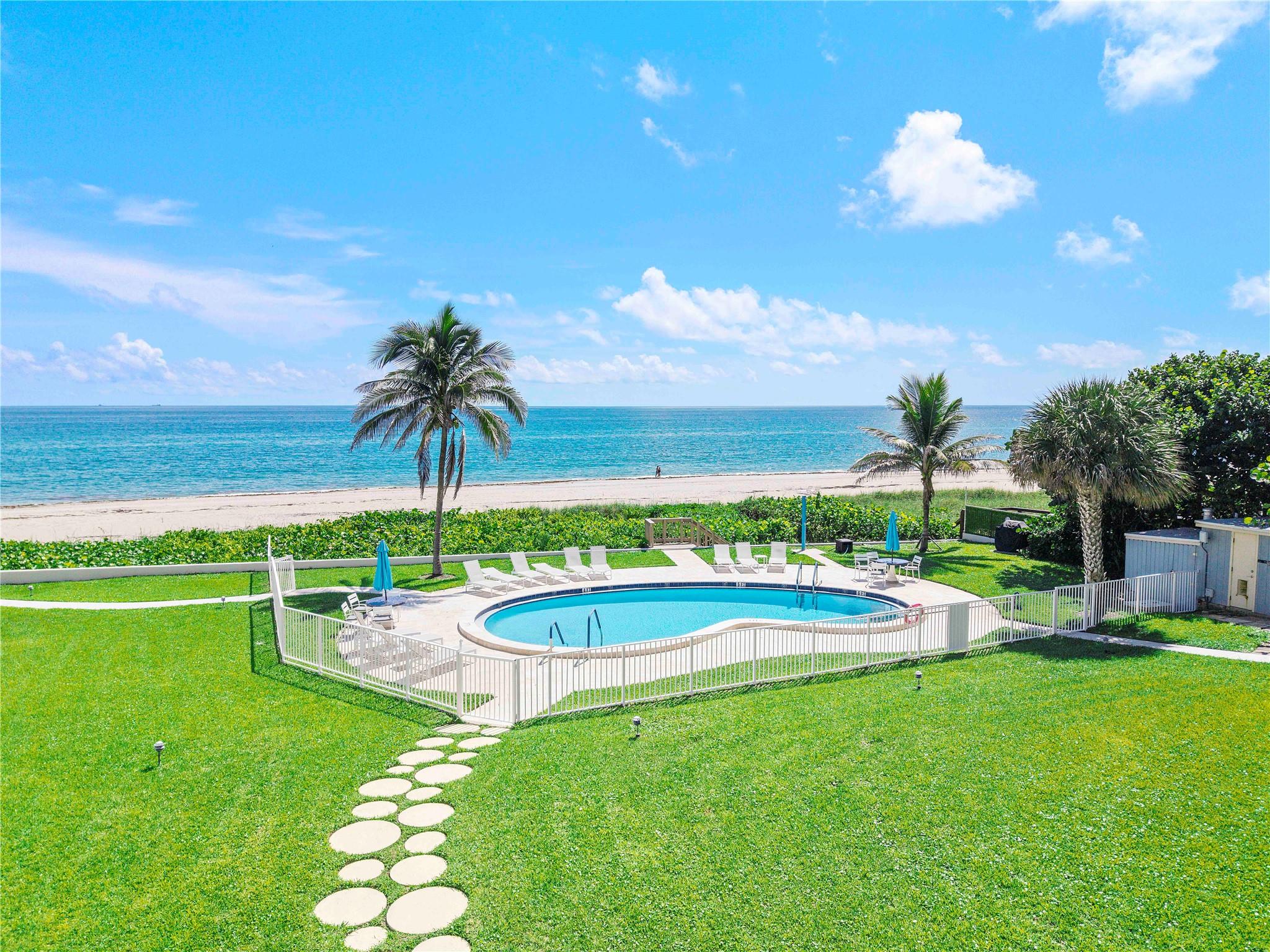 2701 S Ocean Blvd 15