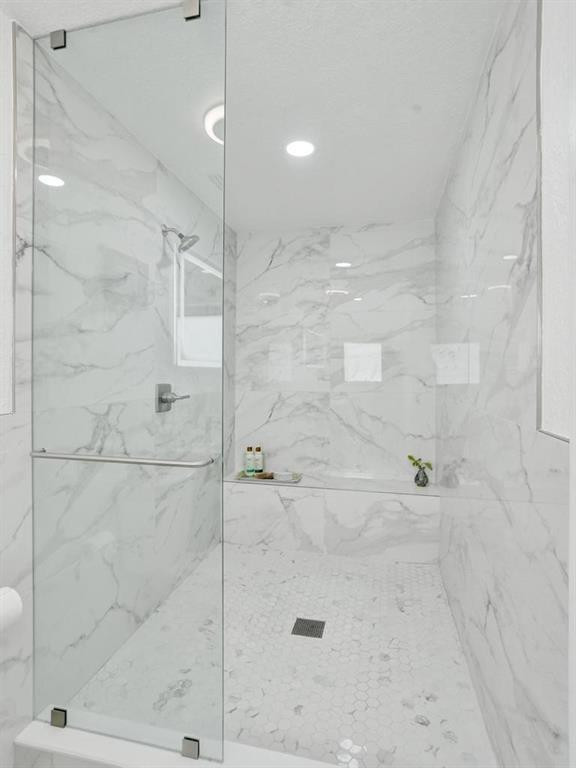 251 Hibiscus Ave