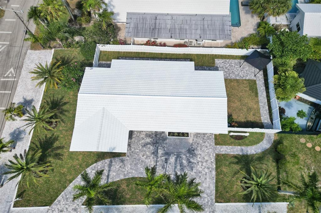 251 Hibiscus Ave