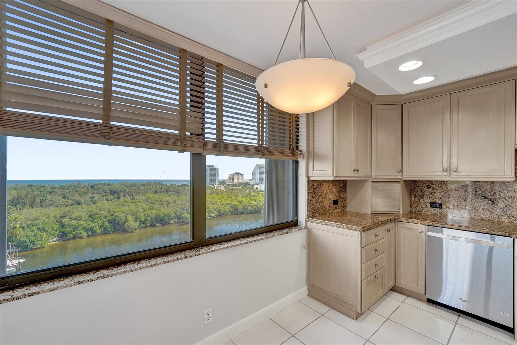 936 Intracoastal Dr 12C