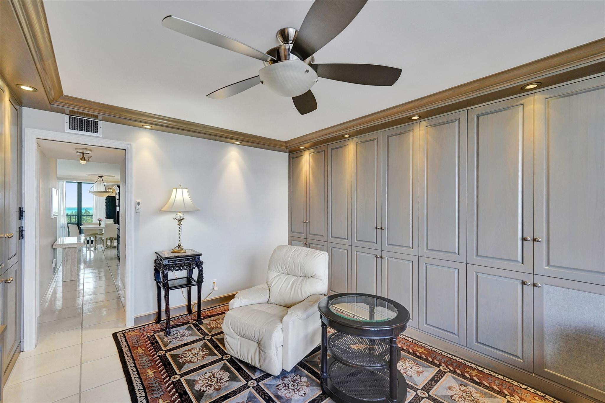 936 Intracoastal Dr 12C