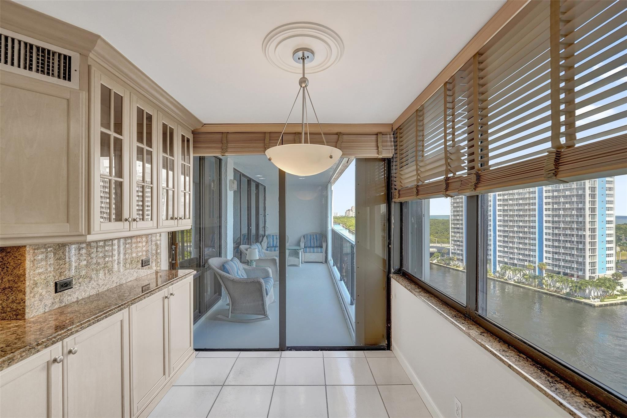 936 Intracoastal Dr 12C