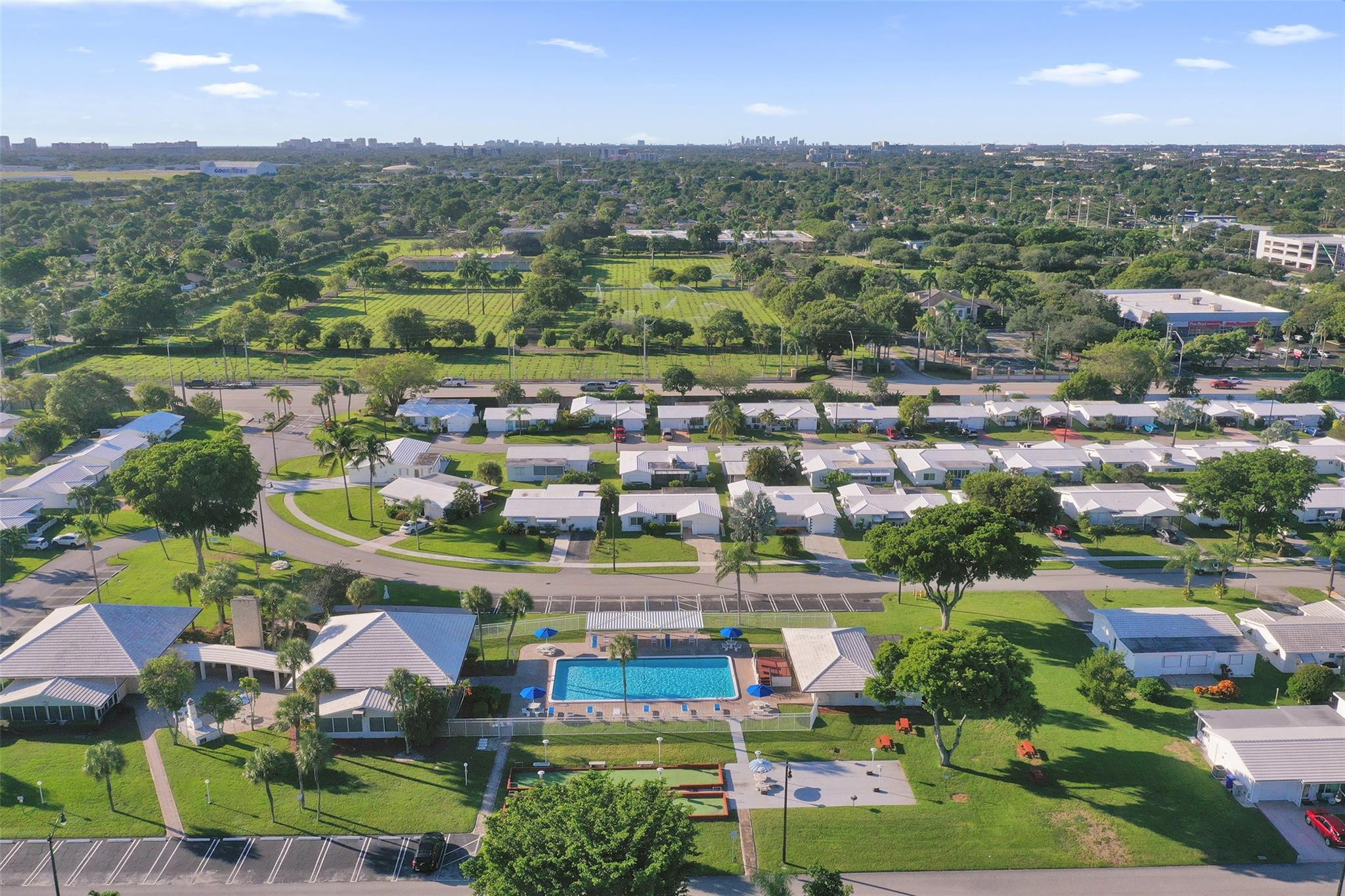 2751 E Golf Blvd 2019