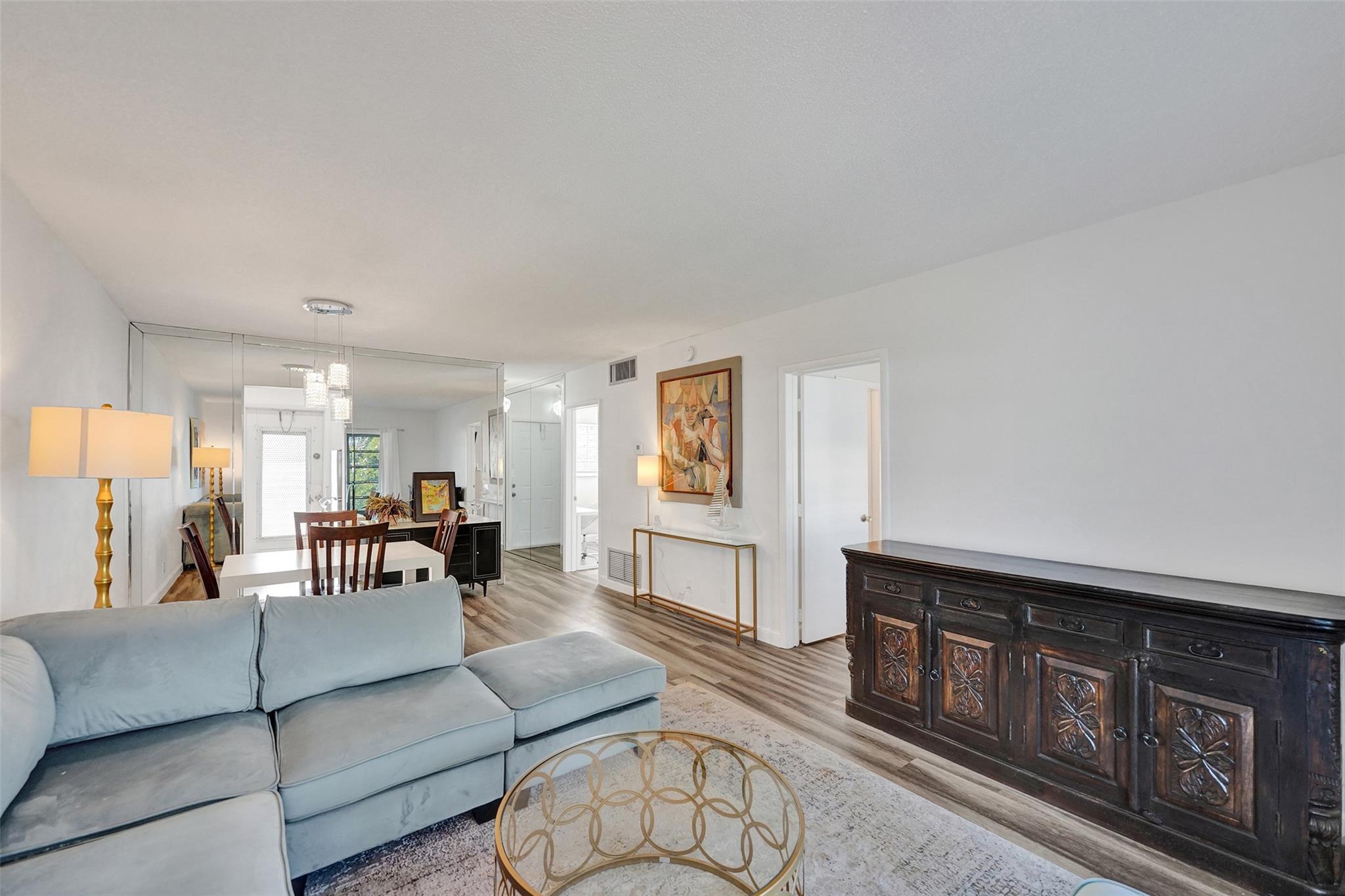 2751 E Golf Blvd 2019