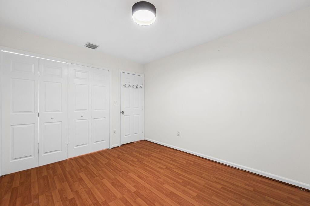 7923 N Southwood Cir