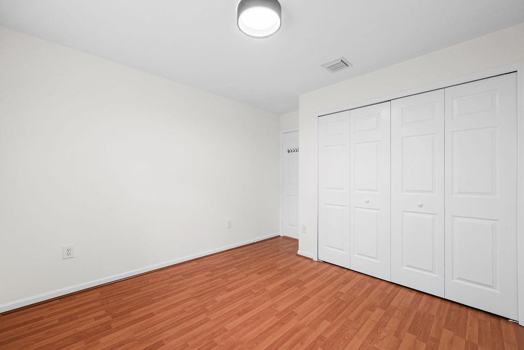 7923 N Southwood Cir