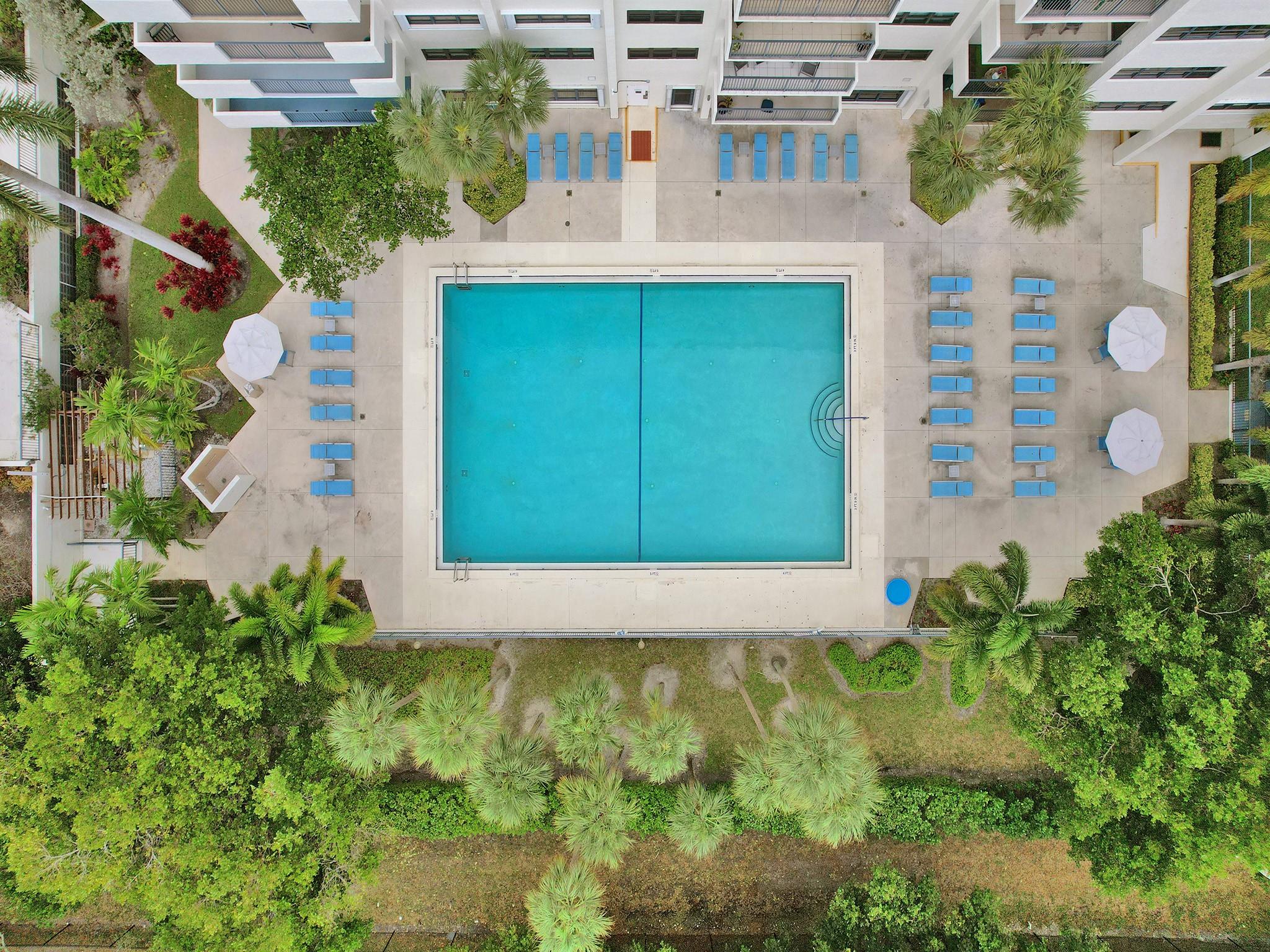 3200 Port Royale Dr 208