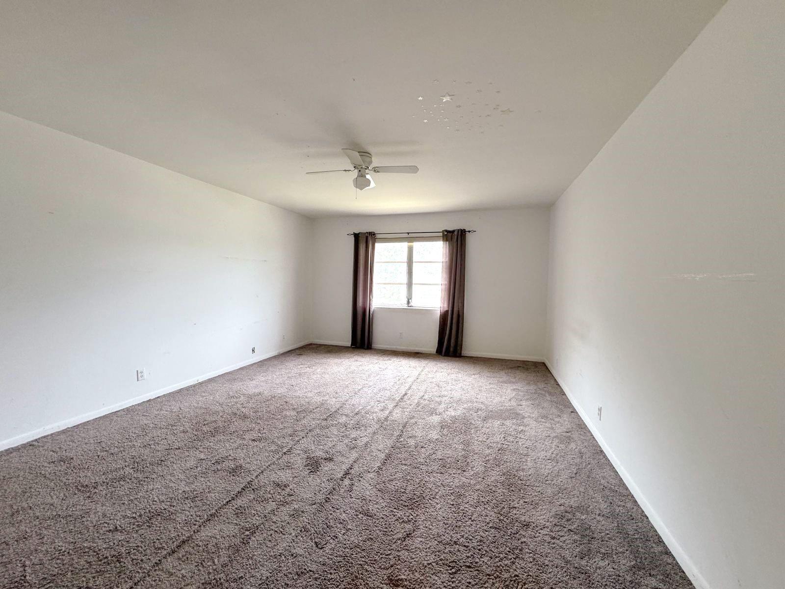 12 NE 19th Ct 204A