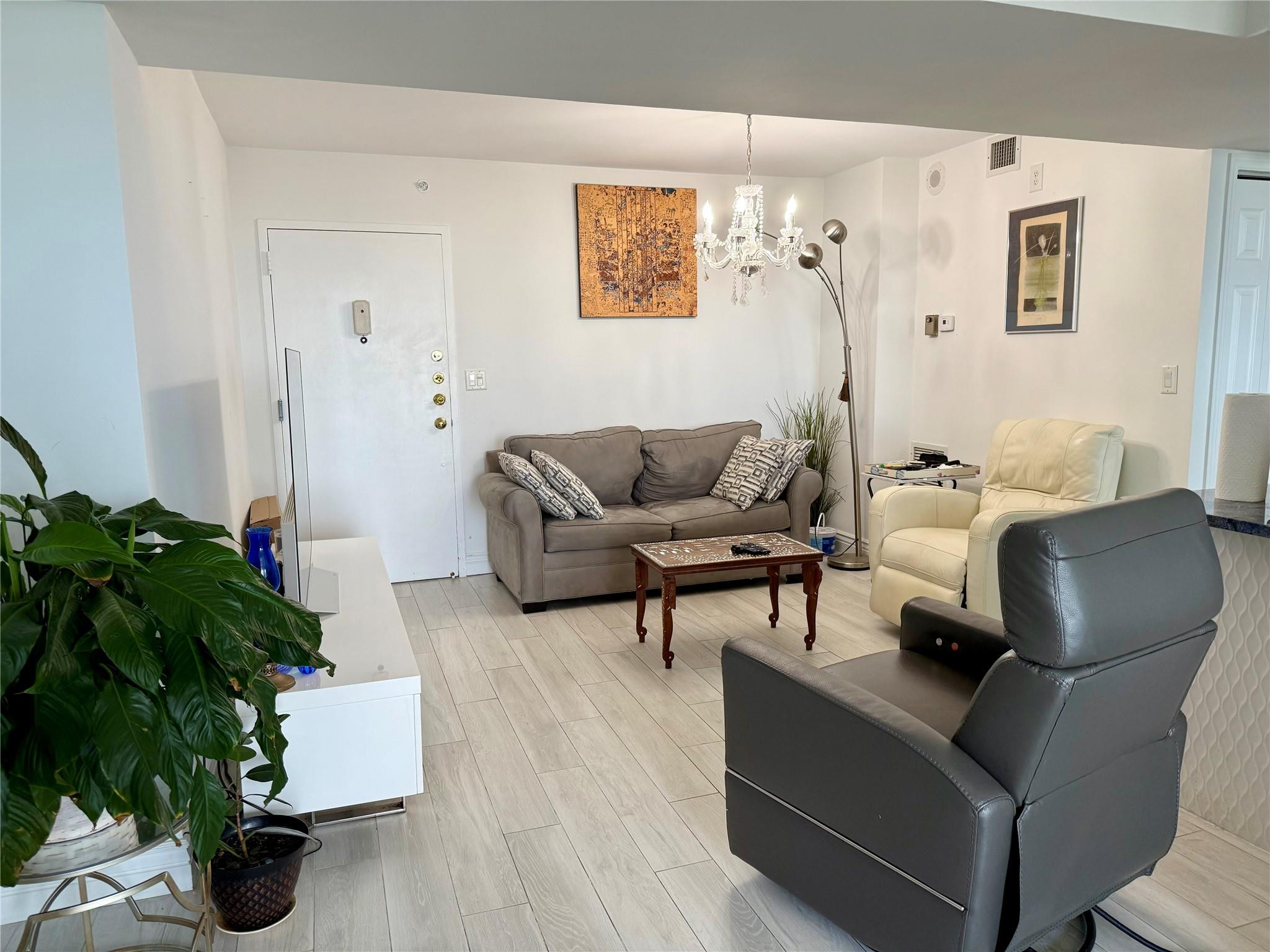 101 Briny Ave 1107