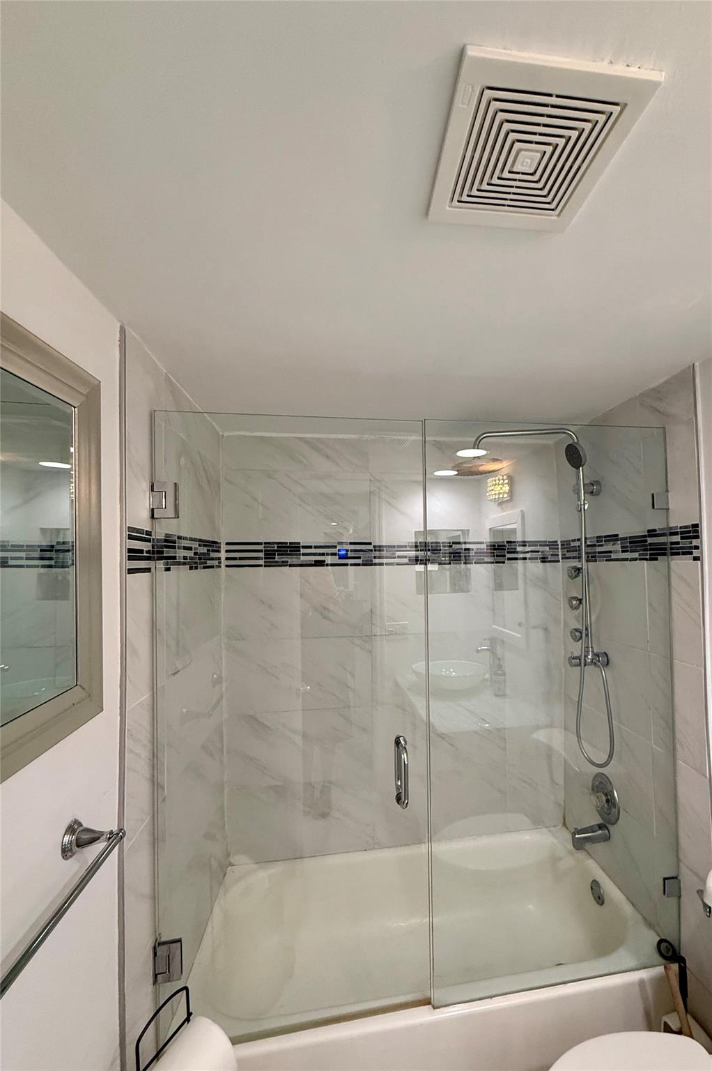101 Briny Ave 1107