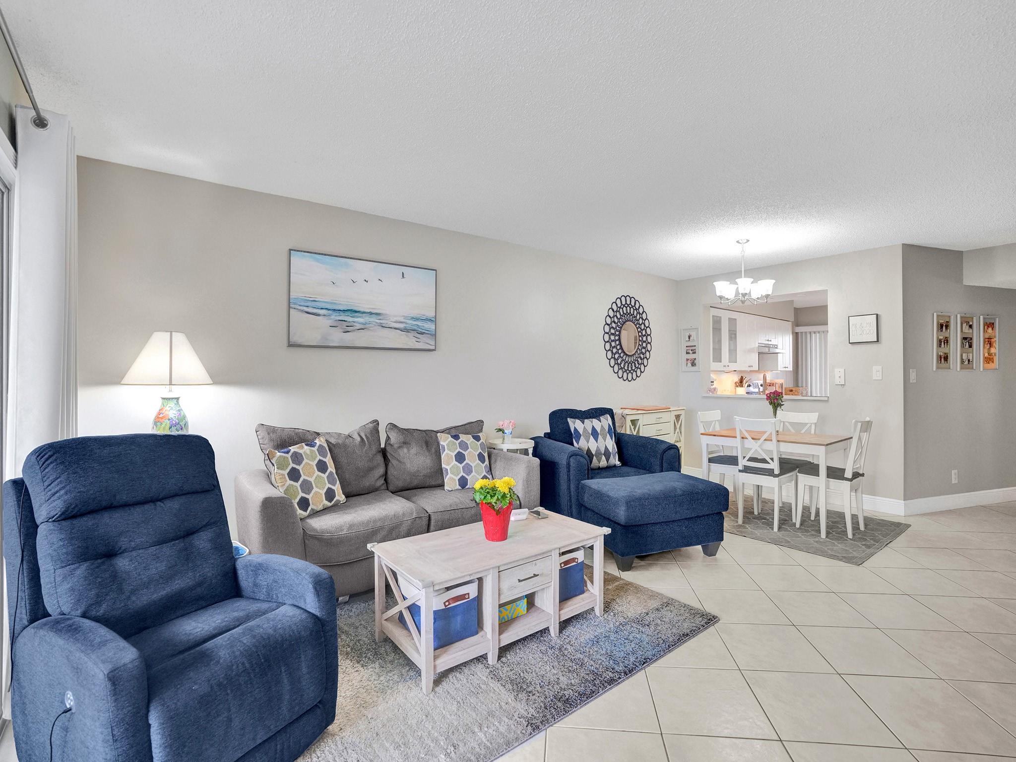 2208 S Cypress Bend Dr 401