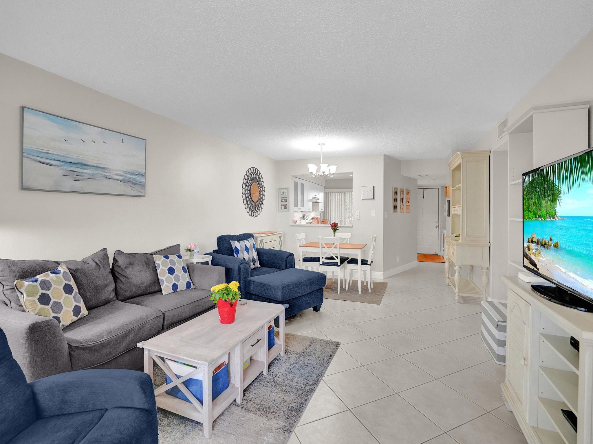 2208 S Cypress Bend Dr 401