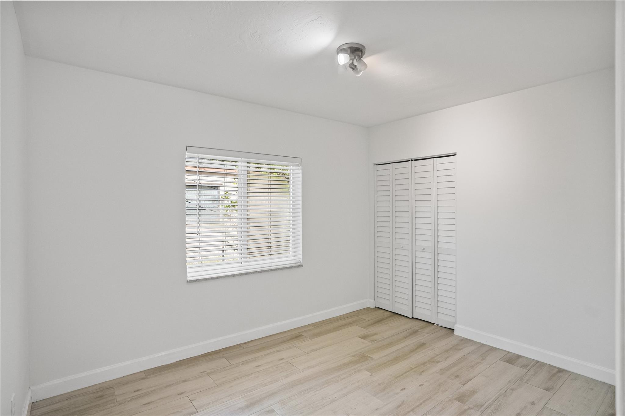 1779 NE 168th