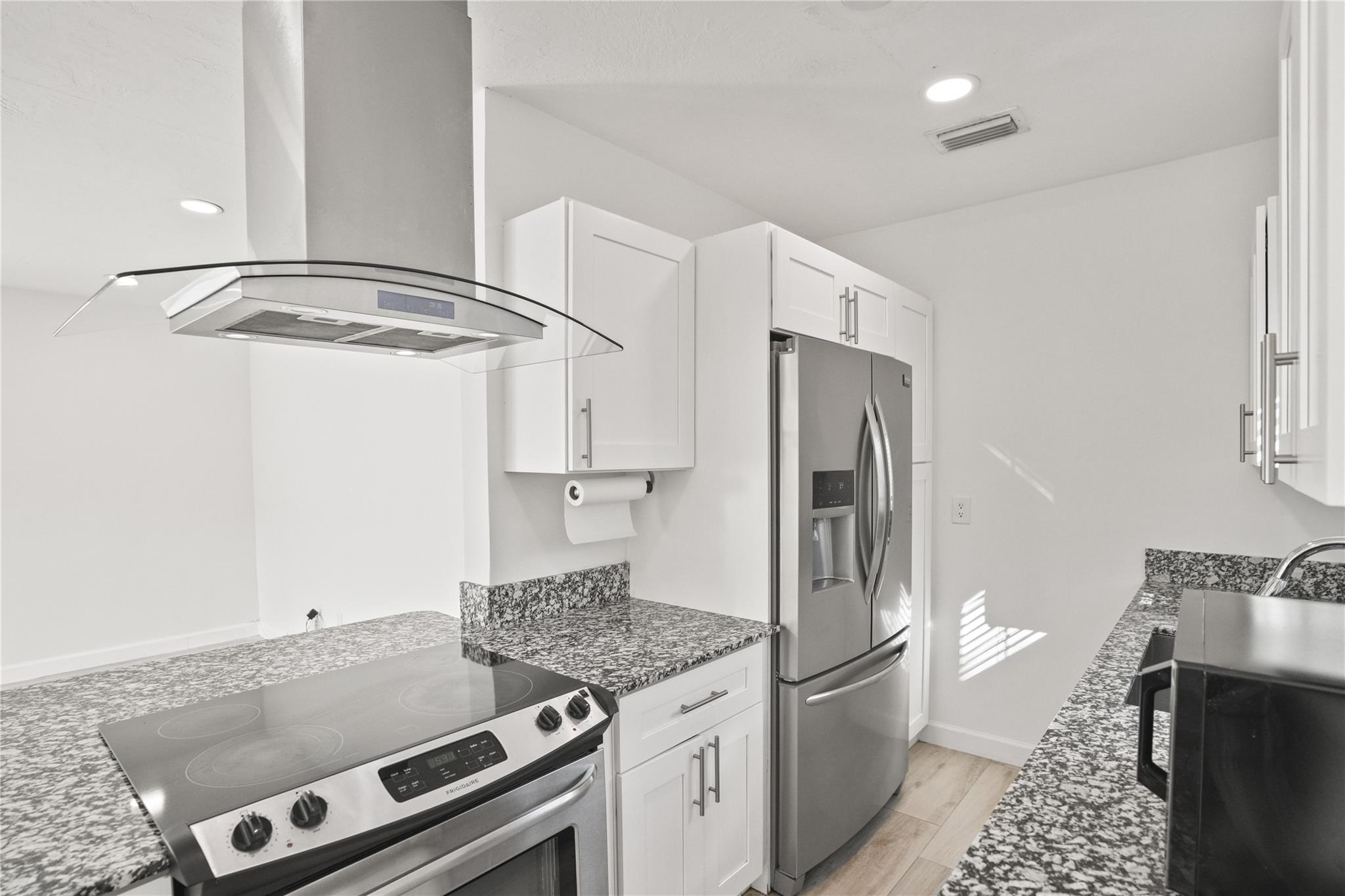 1779 NE 168th