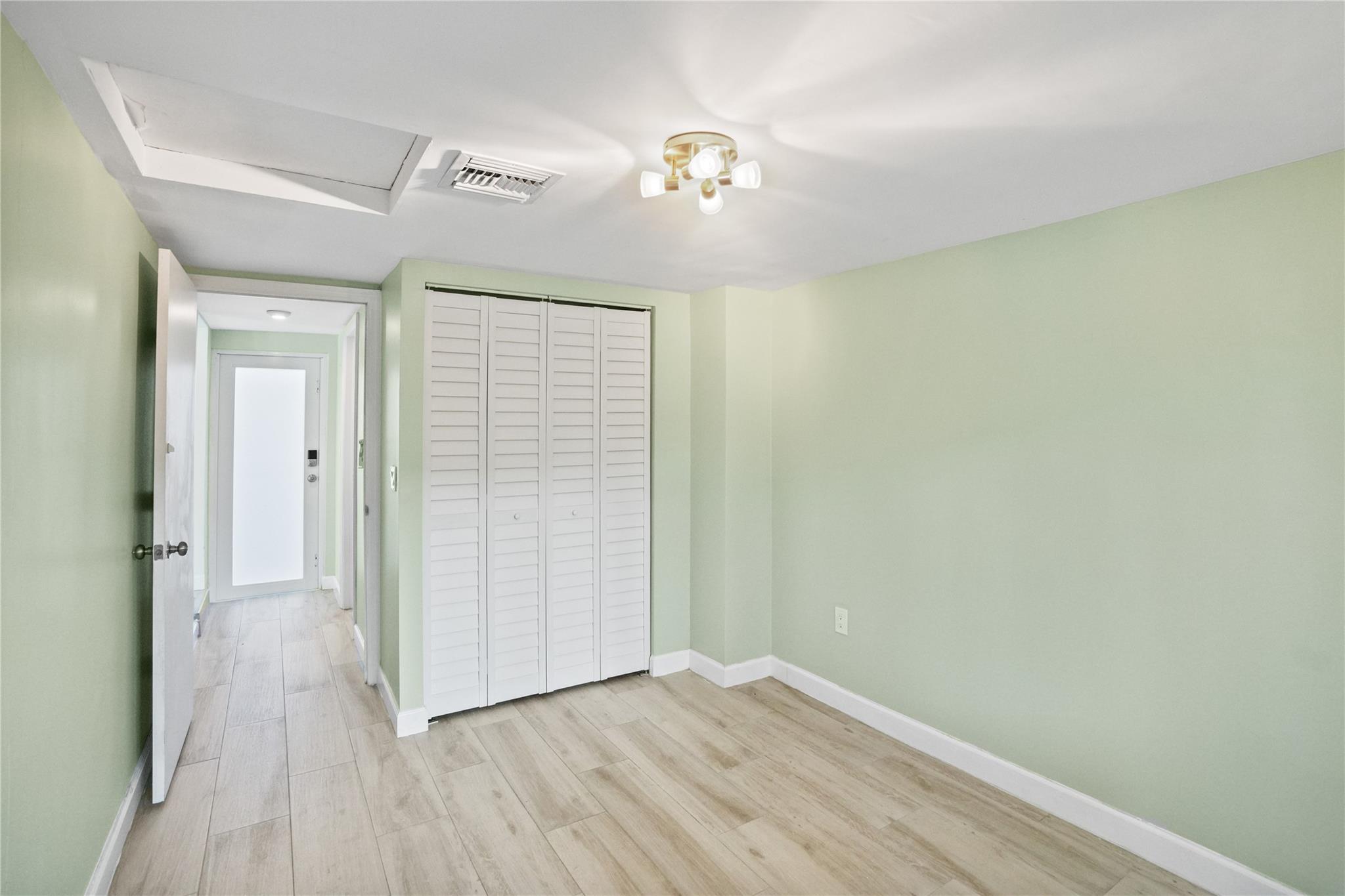 1779 NE 168th