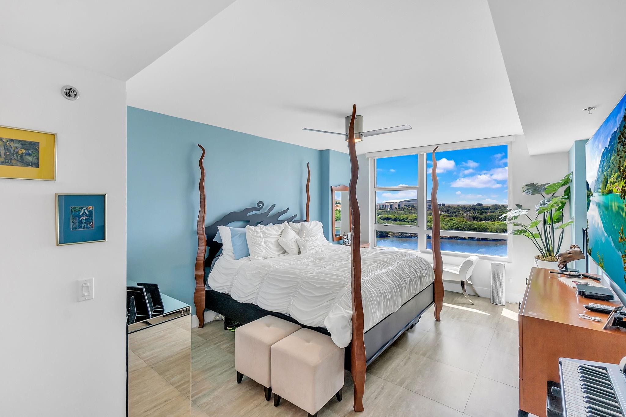 2641 N Flamingo Rd 1105N