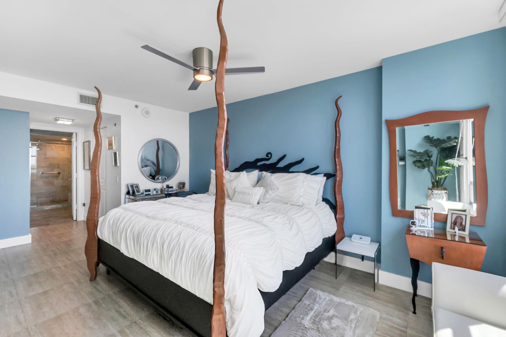 2641 N Flamingo Rd 1105N