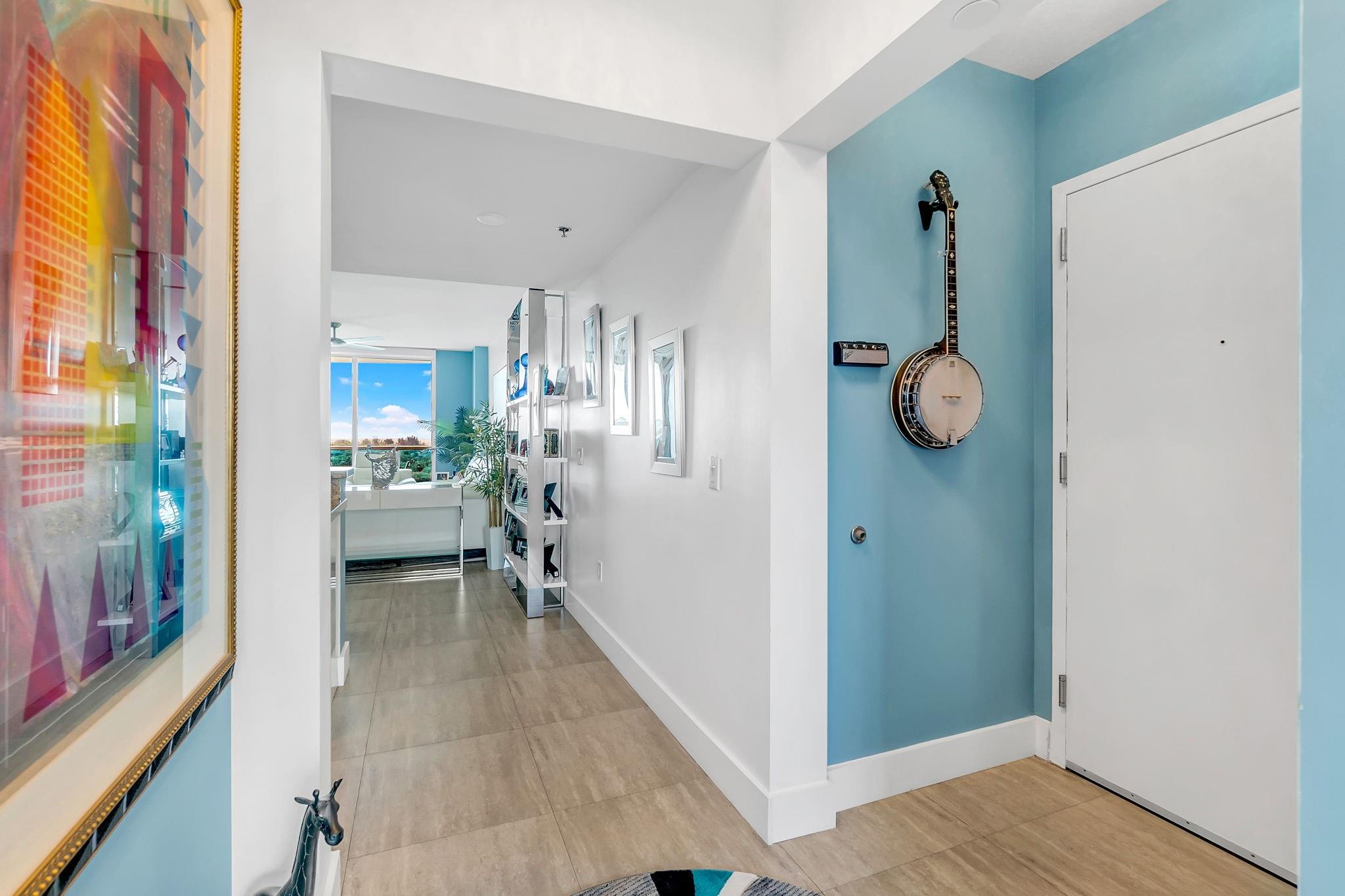 2641 N Flamingo Rd 1105N