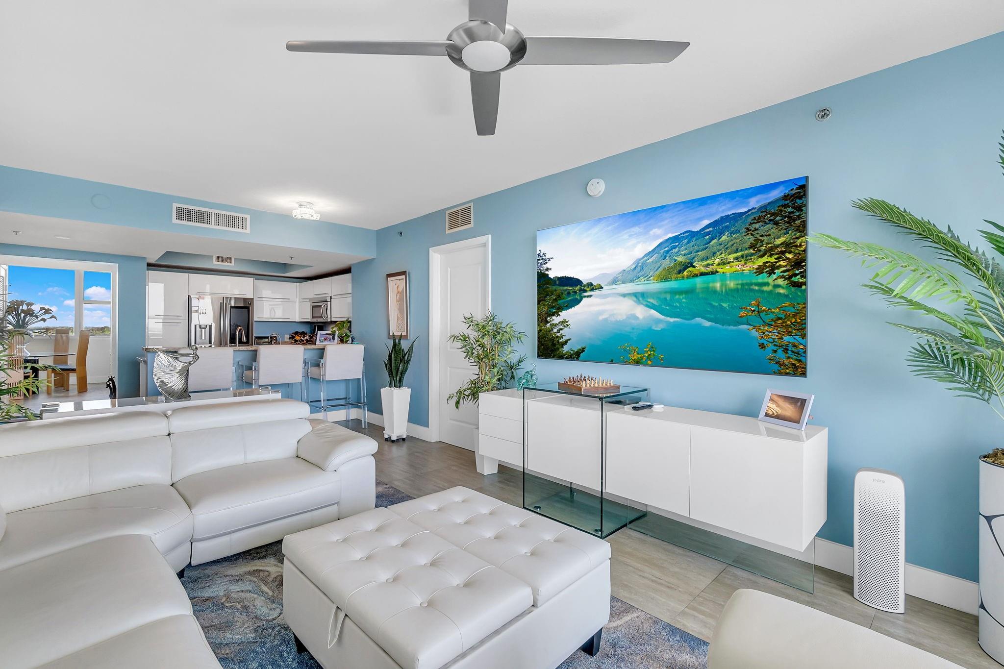 2641 N Flamingo Rd 1105N