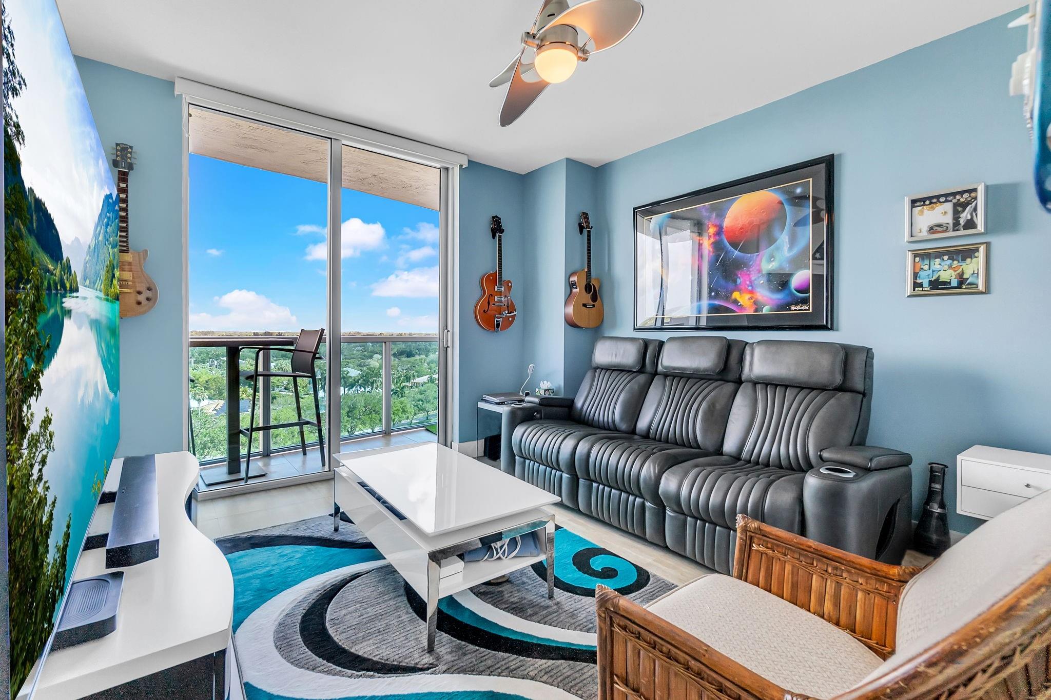 2641 N Flamingo Rd 1105N
