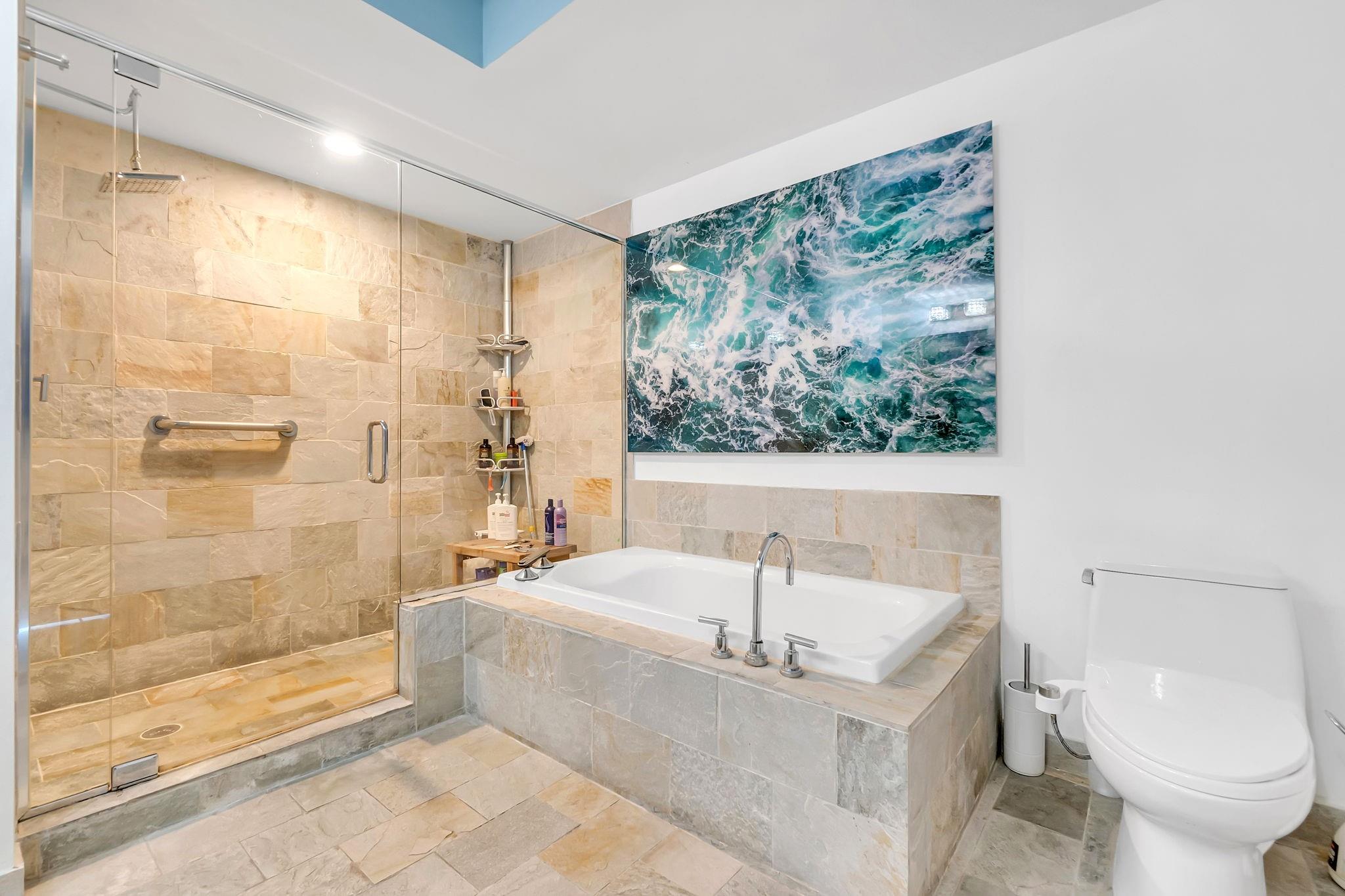 2641 N Flamingo Rd 1105N