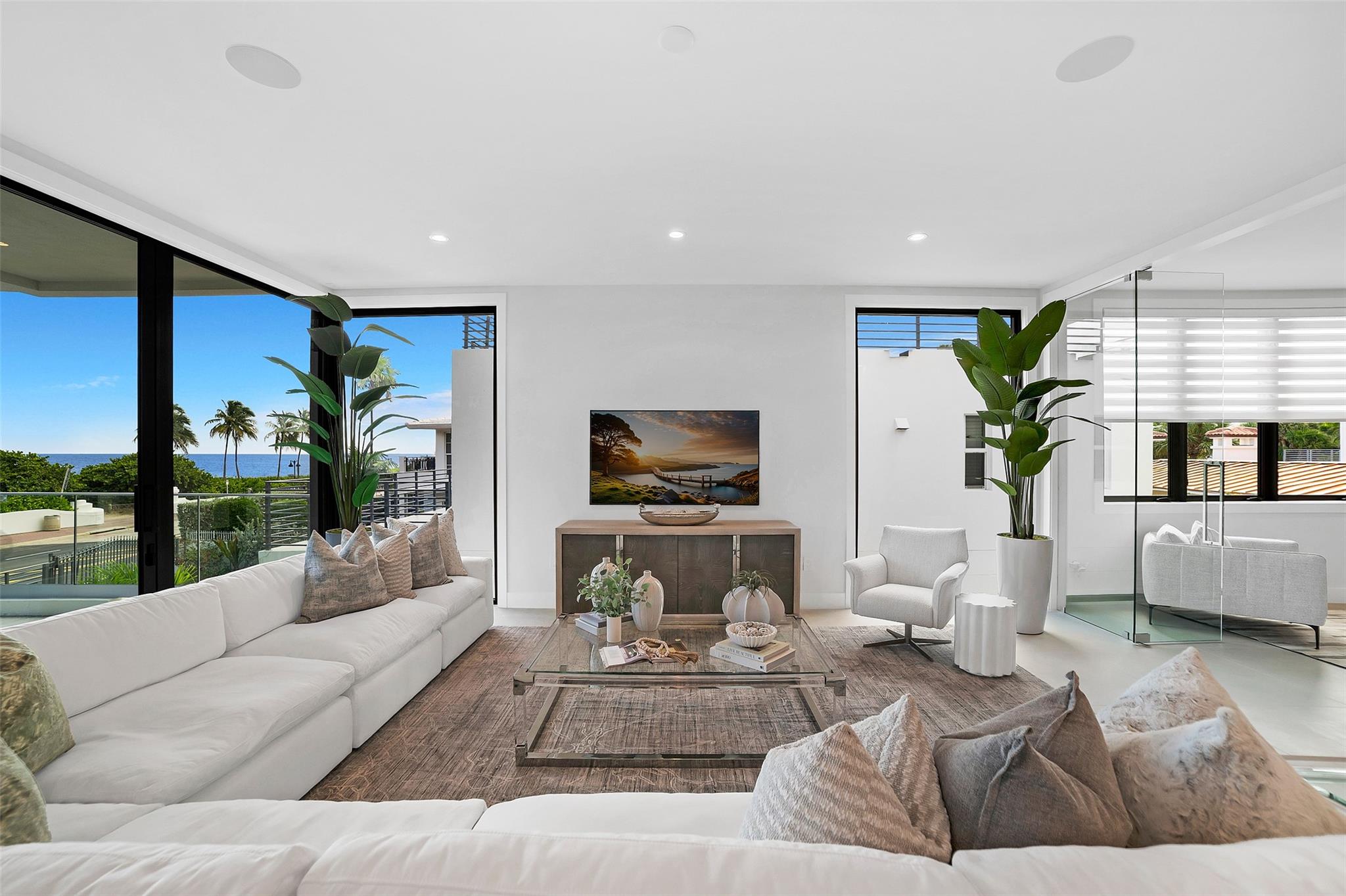 1813 N Fort Lauderdale Beach Blvd