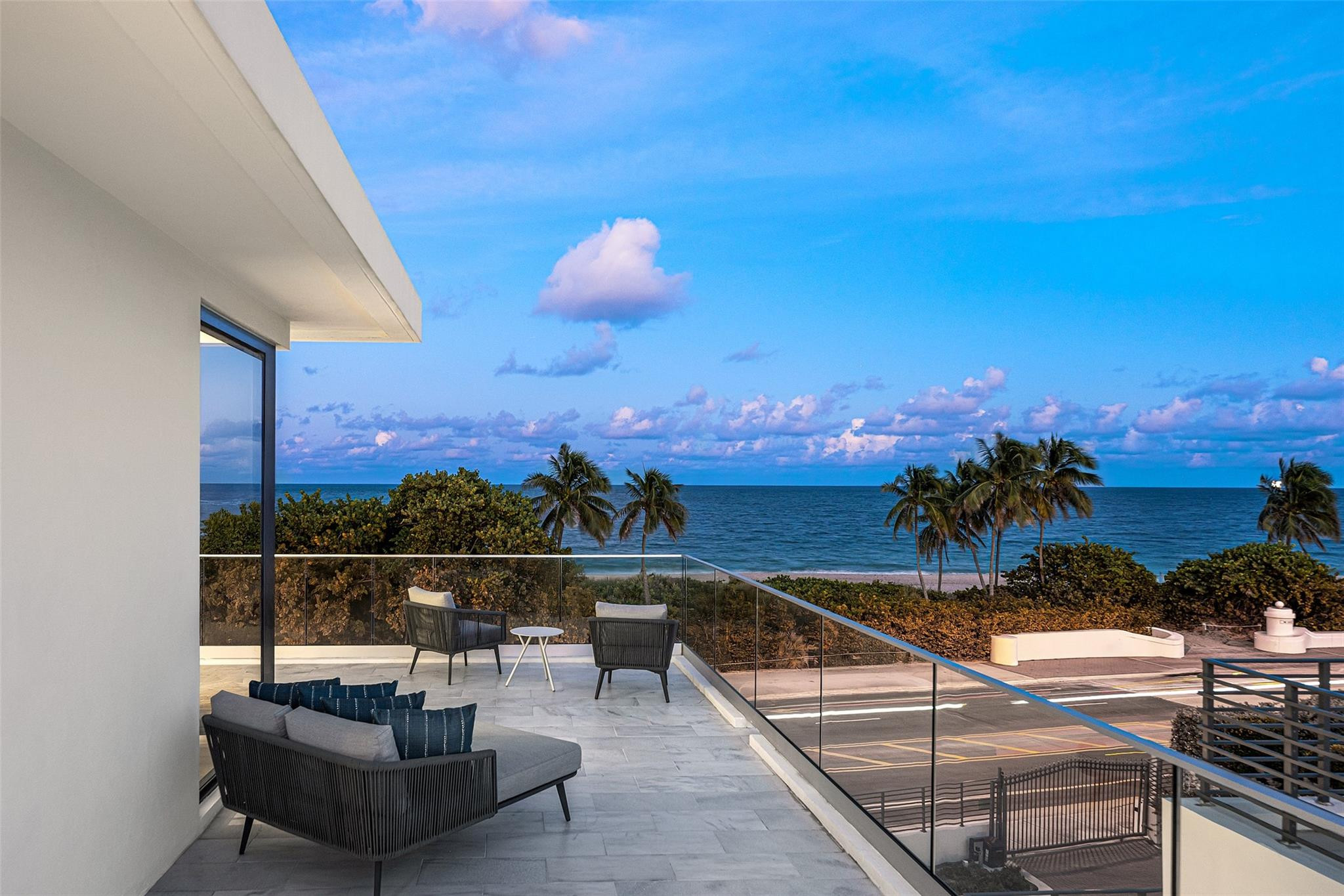 1813 N Fort Lauderdale Beach Blvd