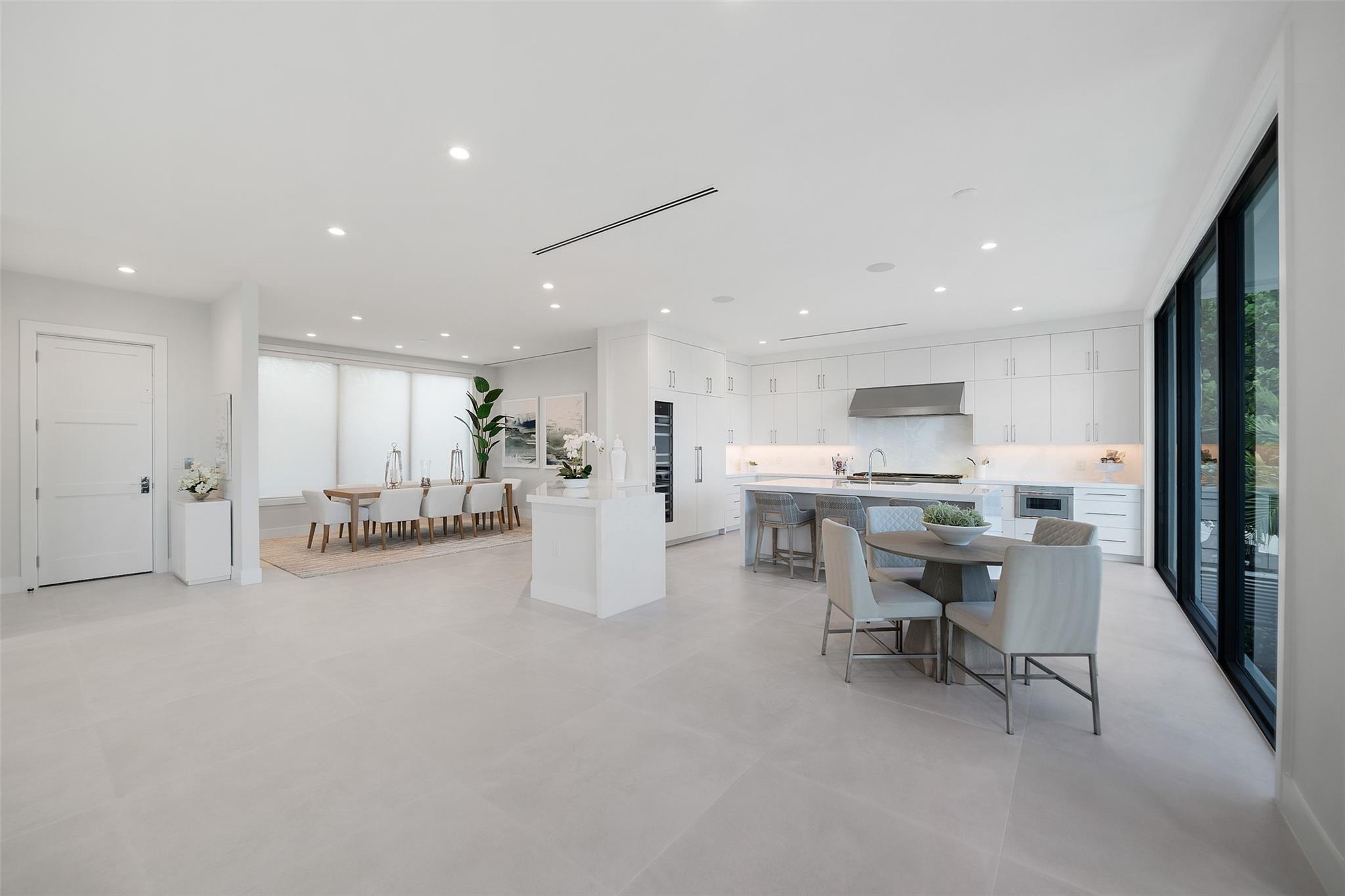 1813 N Fort Lauderdale Beach Blvd