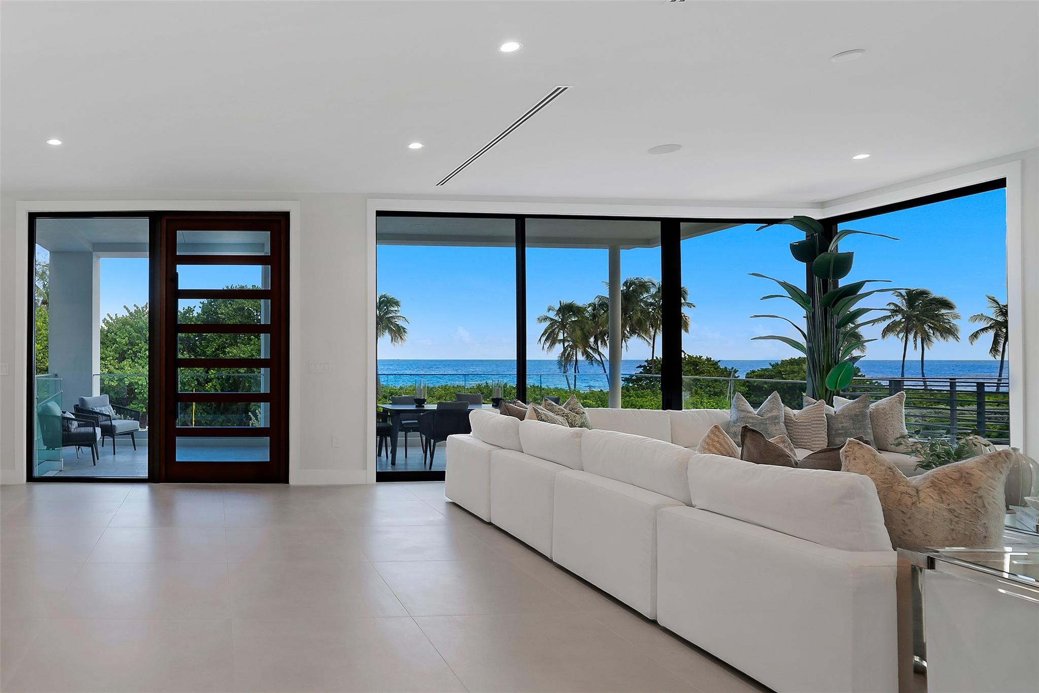 1813 N Fort Lauderdale Beach Blvd