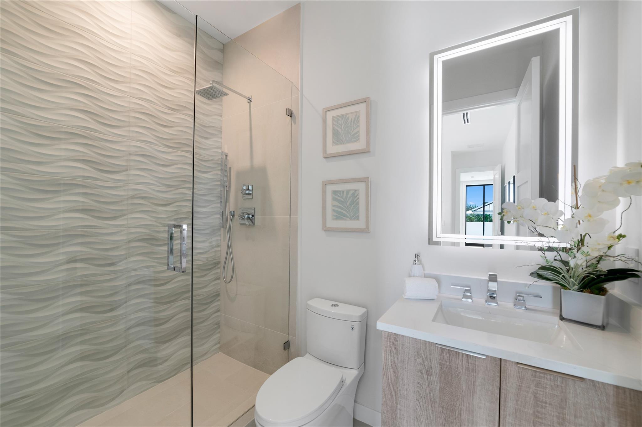 1813 N Fort Lauderdale Beach Blvd