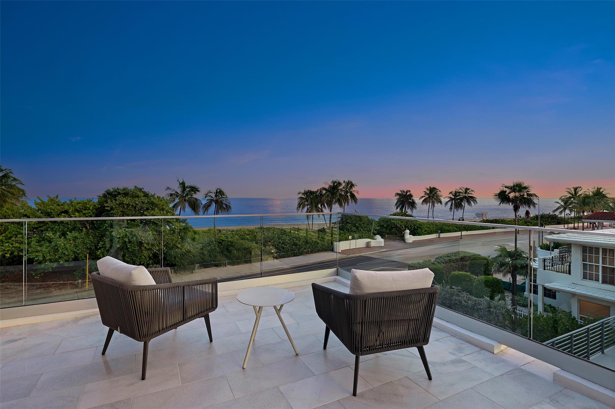 1813 N Fort Lauderdale Beach Blvd