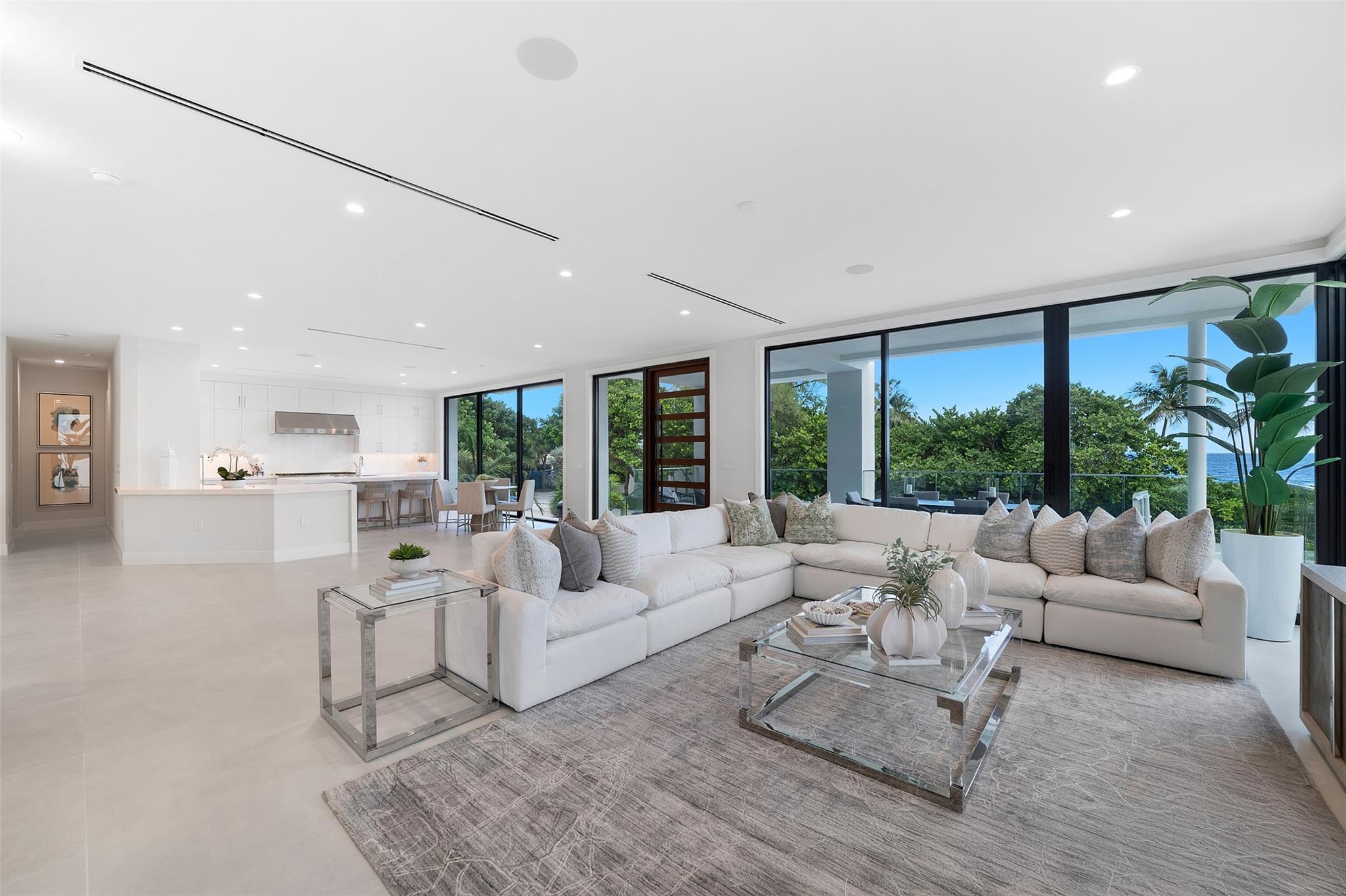 1813 N Fort Lauderdale Beach Blvd