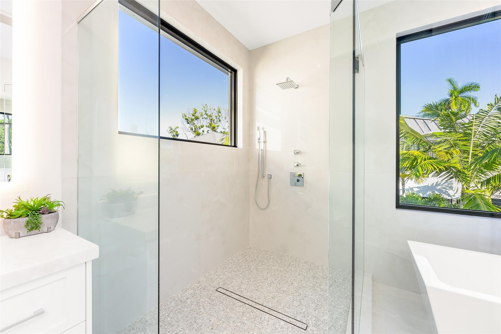 1544 Ponce De Leon Dr