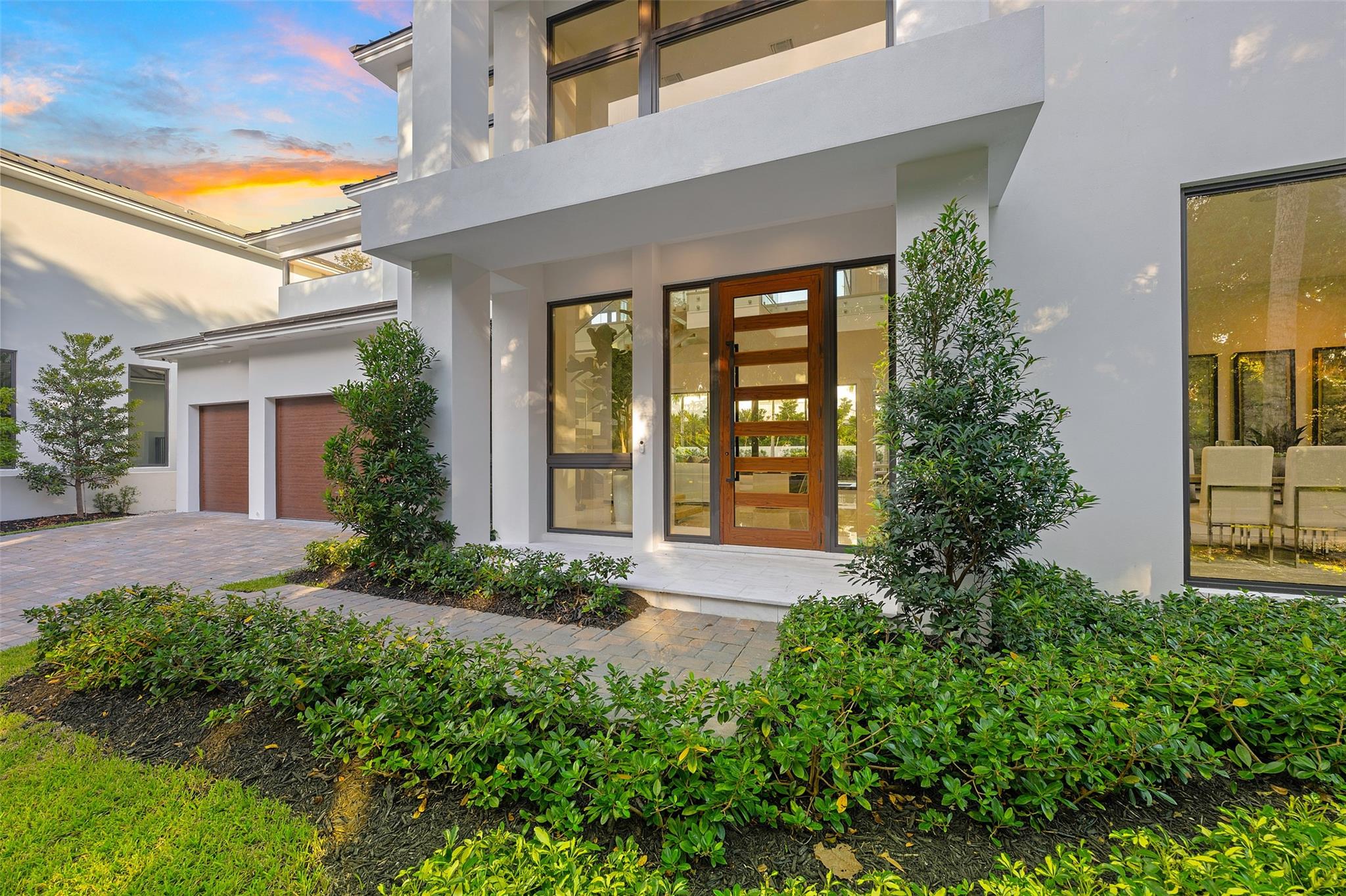 1544 Ponce De Leon Dr