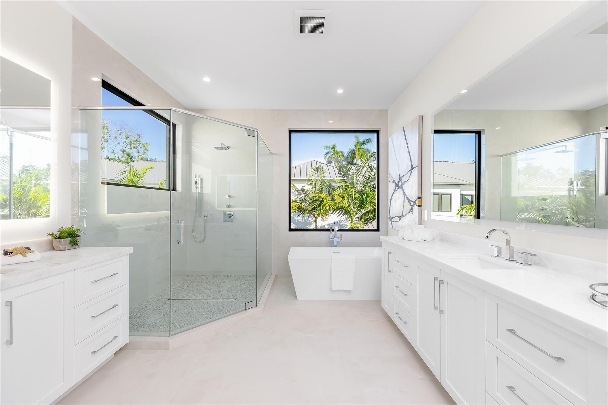 1544 Ponce De Leon Dr