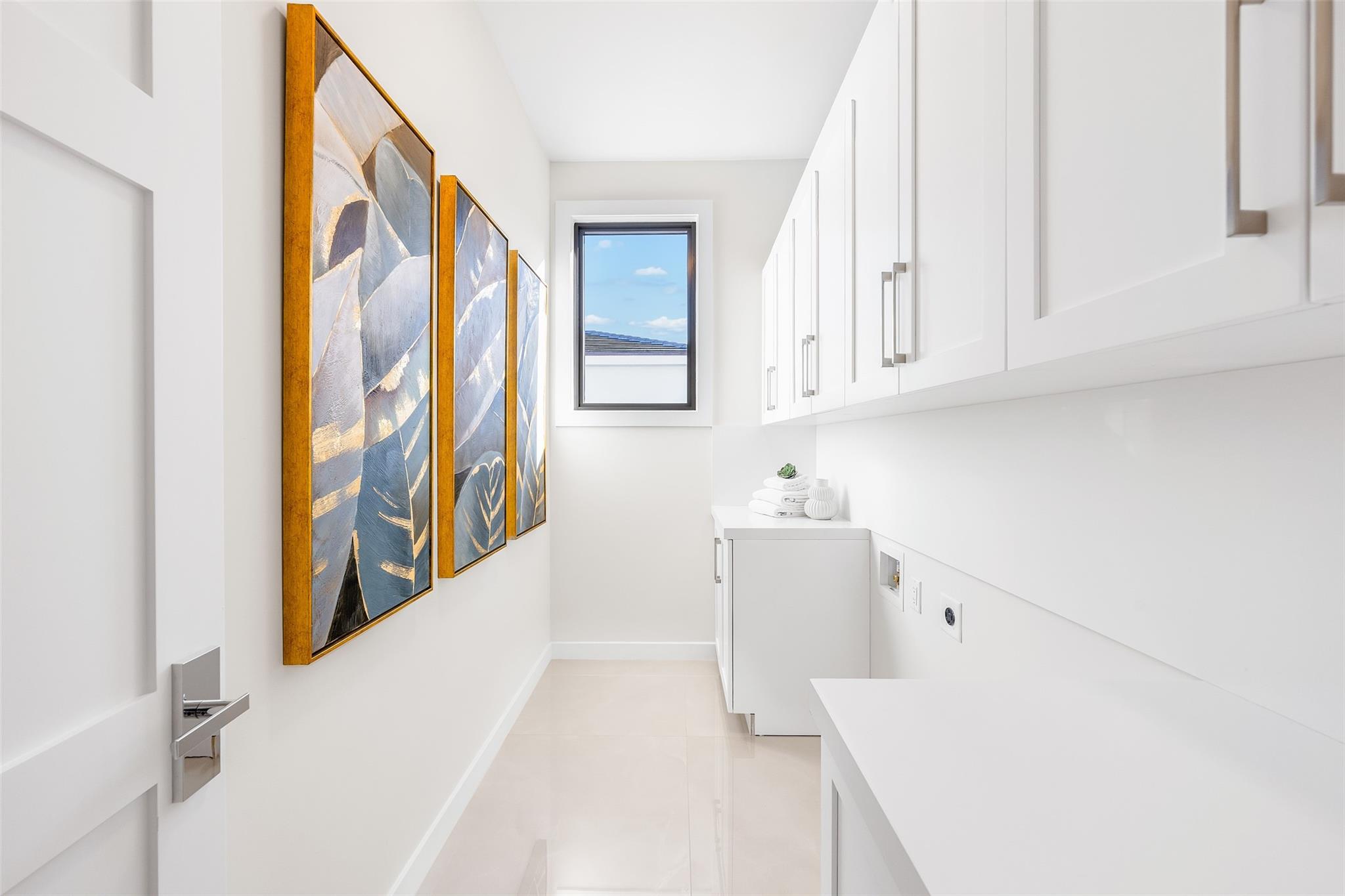 1544 Ponce De Leon Dr