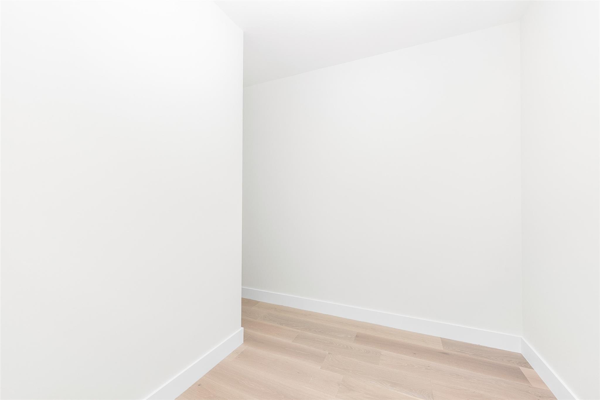 1544 Ponce De Leon Dr