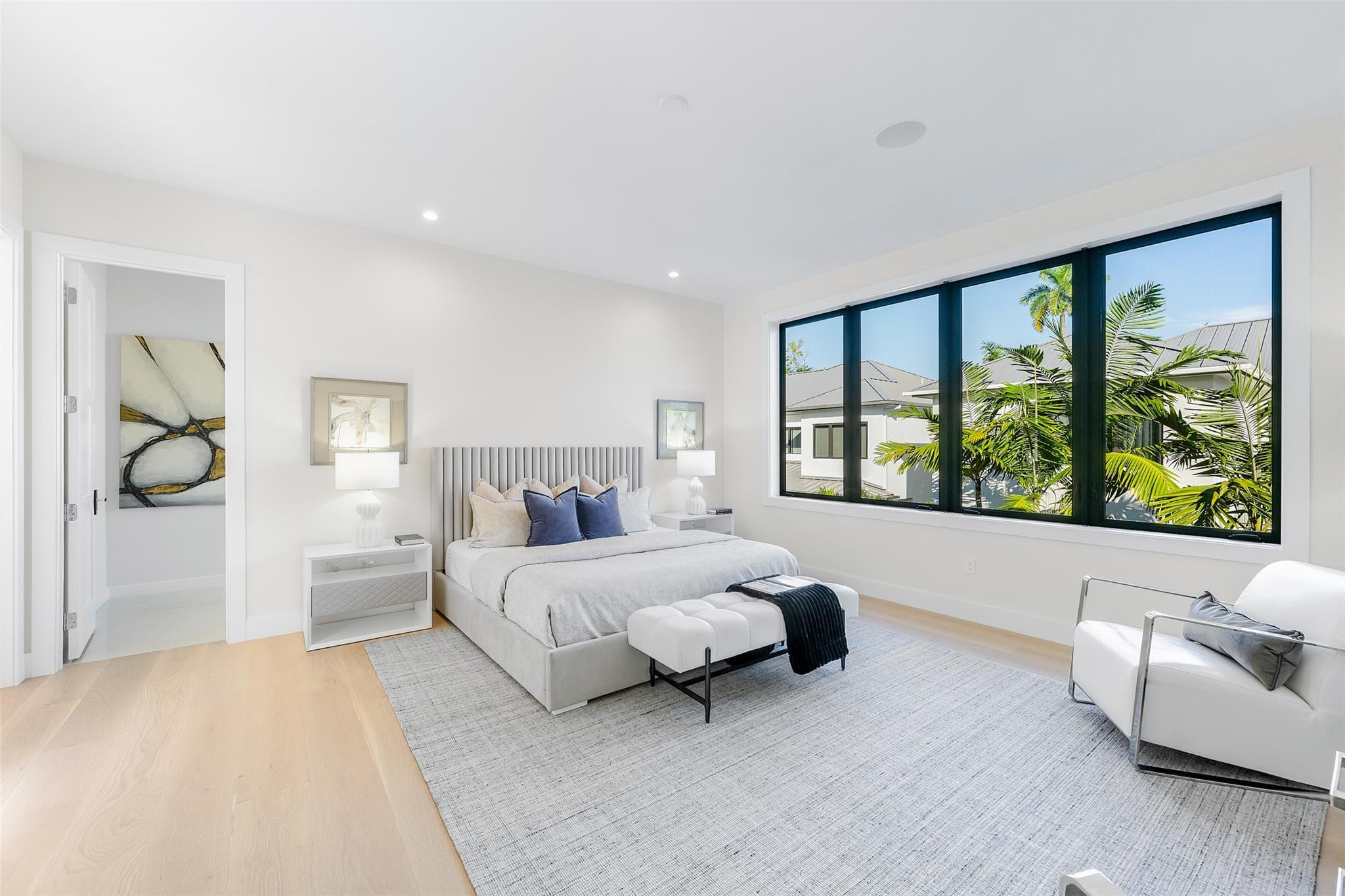 1544 Ponce De Leon Dr